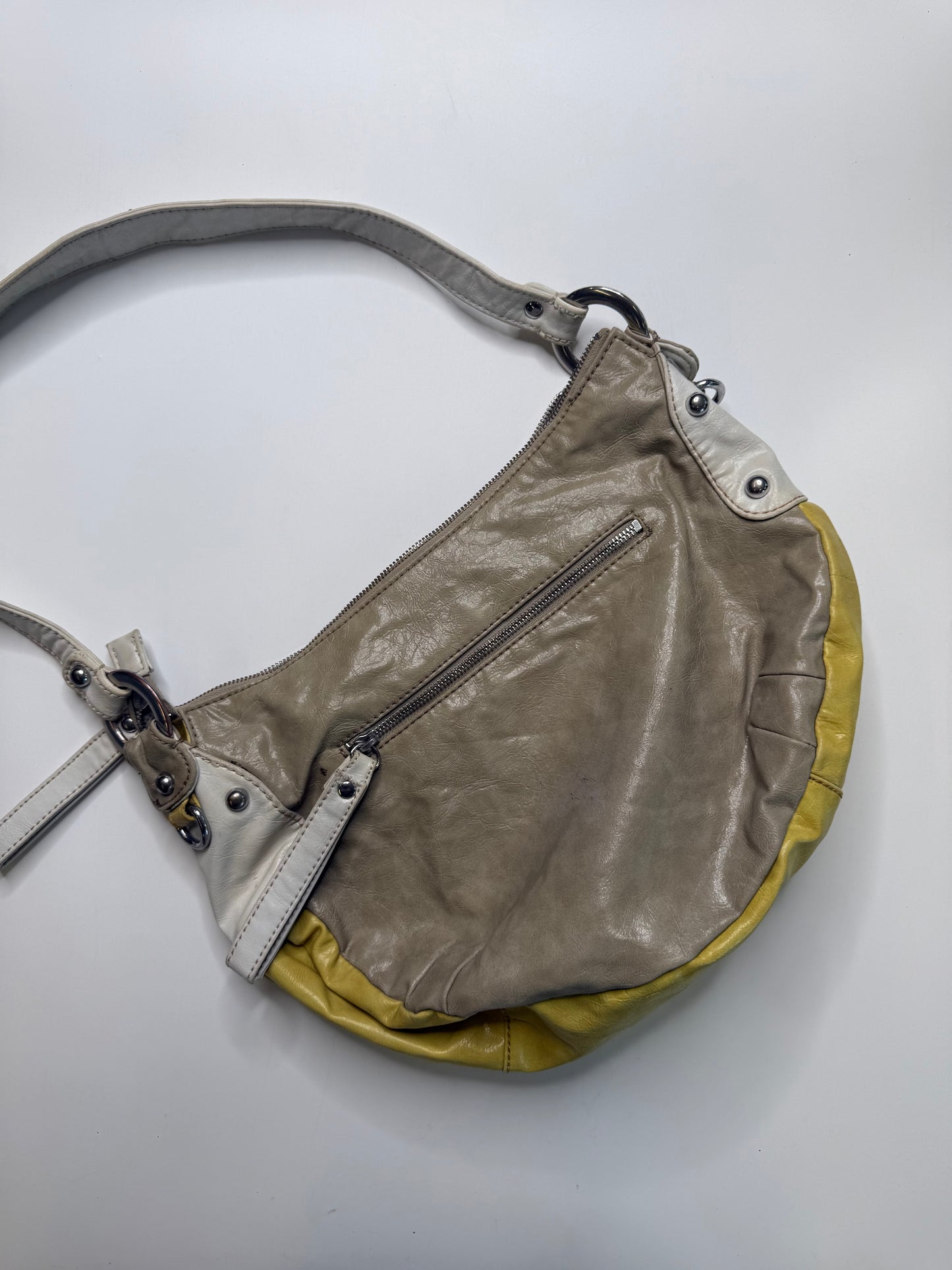 GUESS VINTAGE Y2K COLORBLOCK BUCKLE SHOULDER BAG