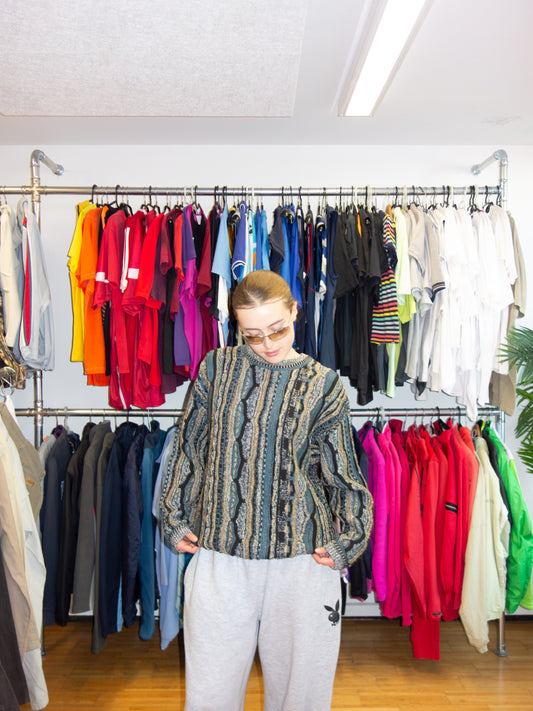 COOGI STYLE SWEATER (L)