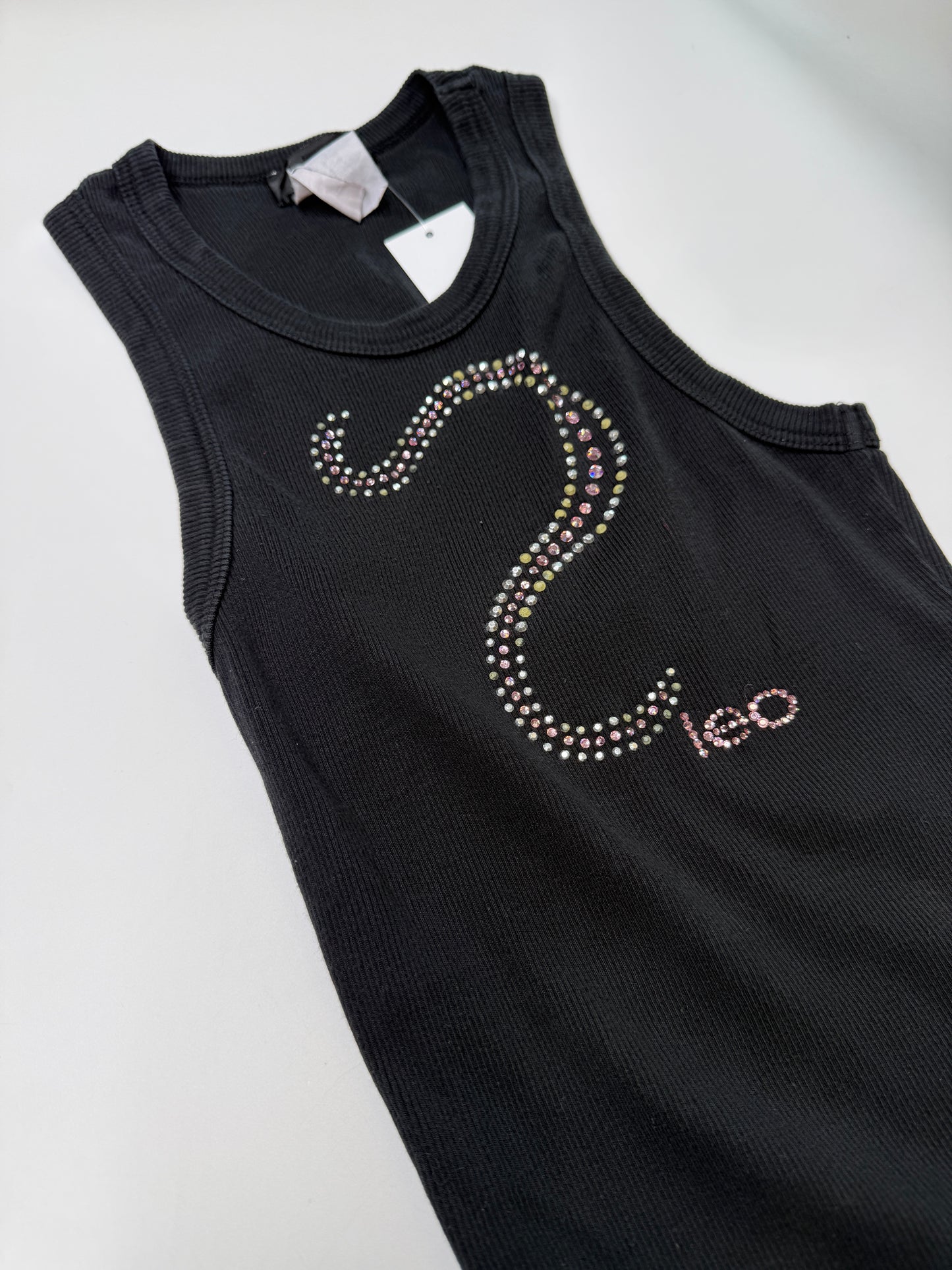 BEBE "LEO" ZODIAC VINTAGE RHINESTONE TANK TOP (S)