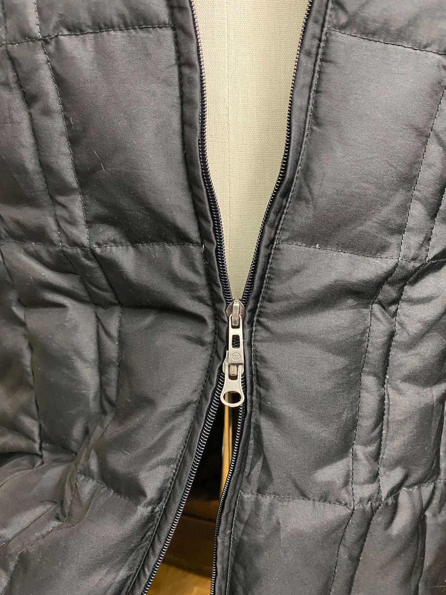 SERGIO TACCHINI PUFFER COAT REAL FUR (S-M)