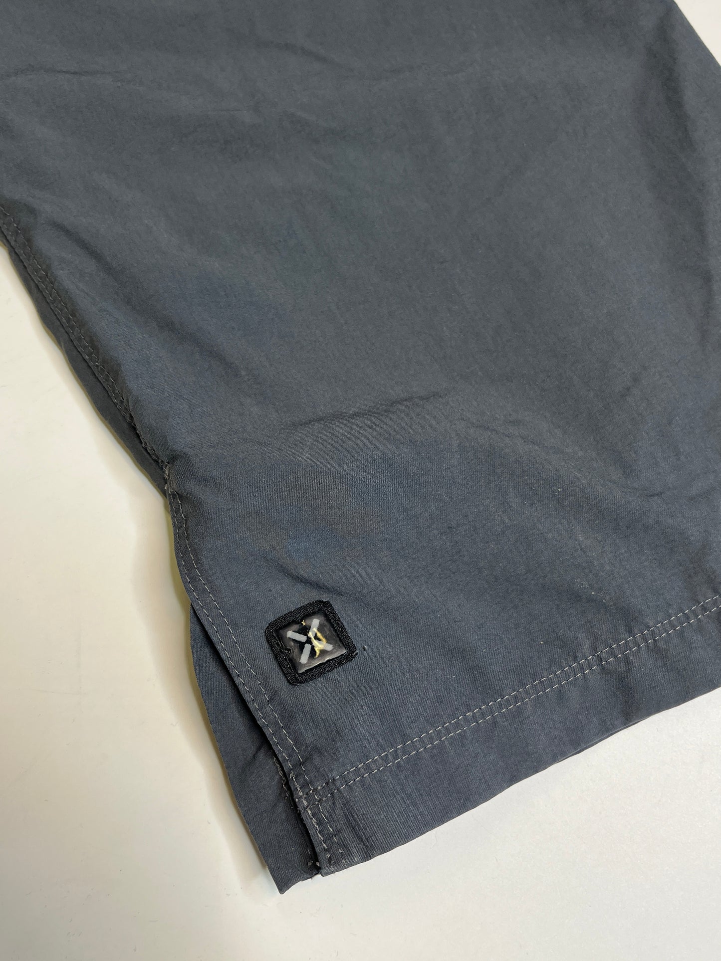 VINTAGE 2000s NIKE 3/4 PANTS (L)