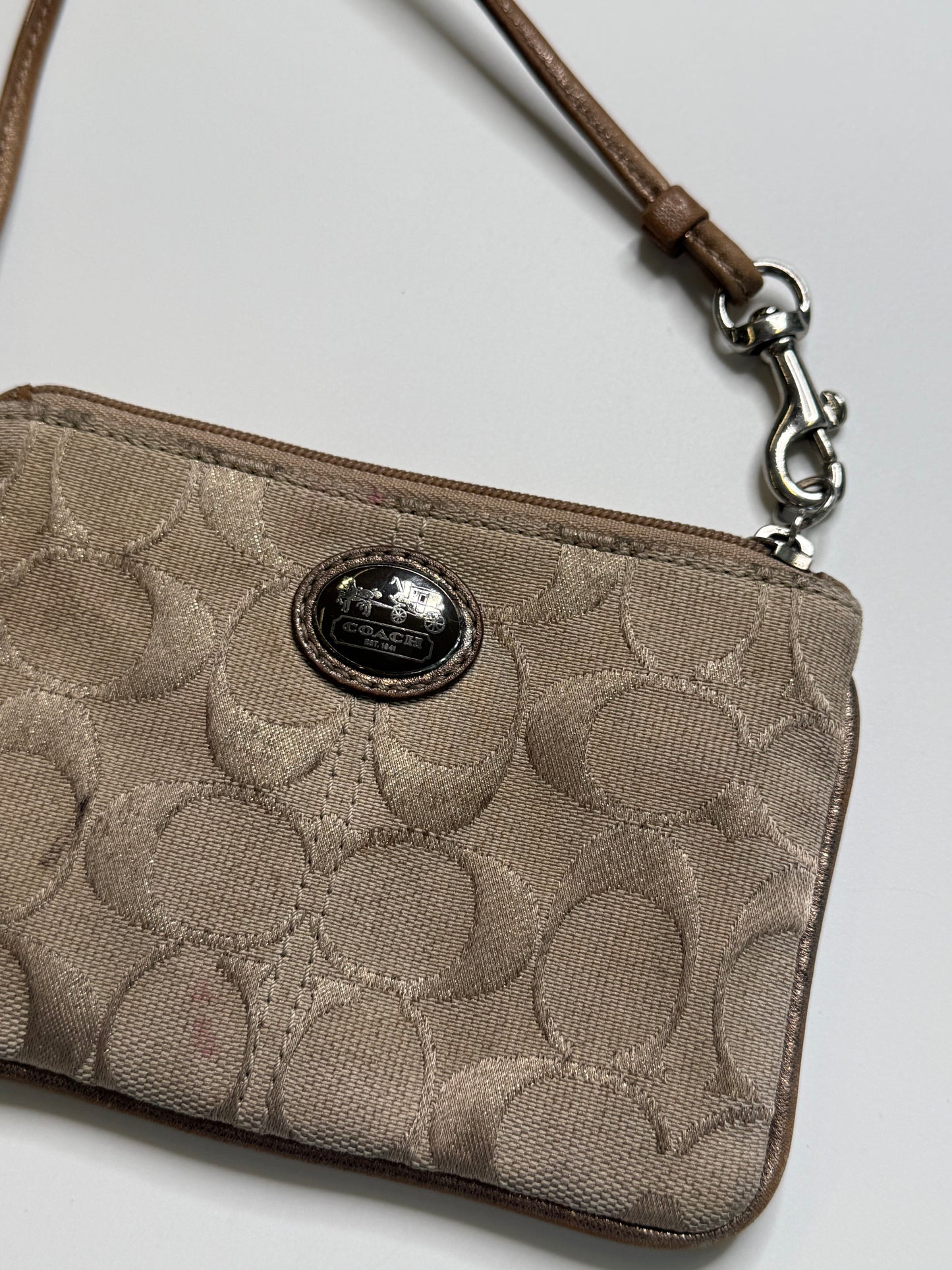 COACH VINTAGE SIGNATURE CANVAS WRISTLET POUCH