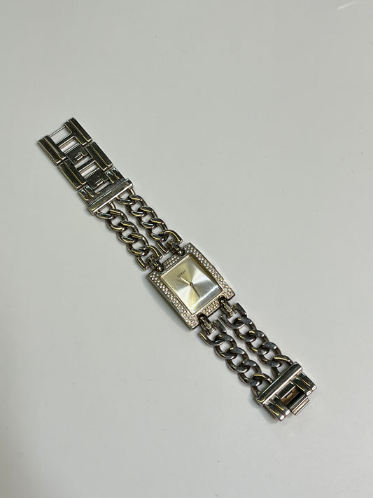 GUESS WATCH