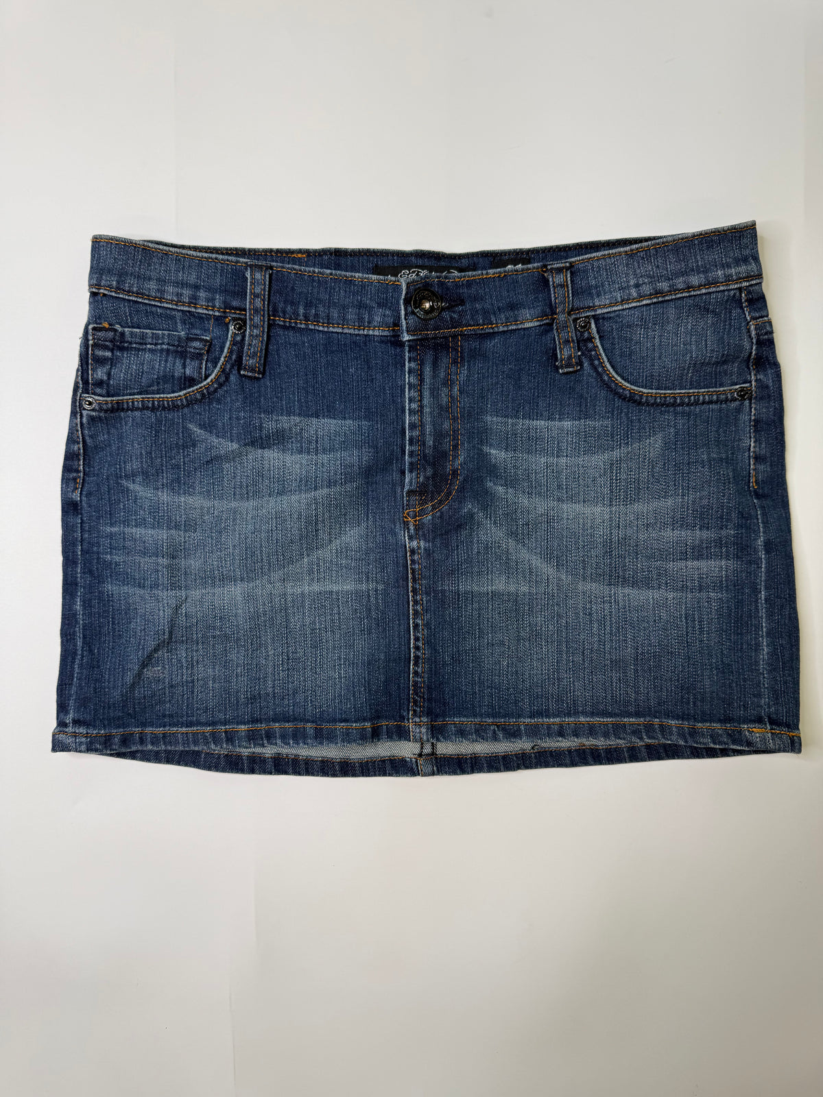 ED HARDY VINTAGE LOVE KILLS SLOWLY DENIM MINI SKIRT (31, M)