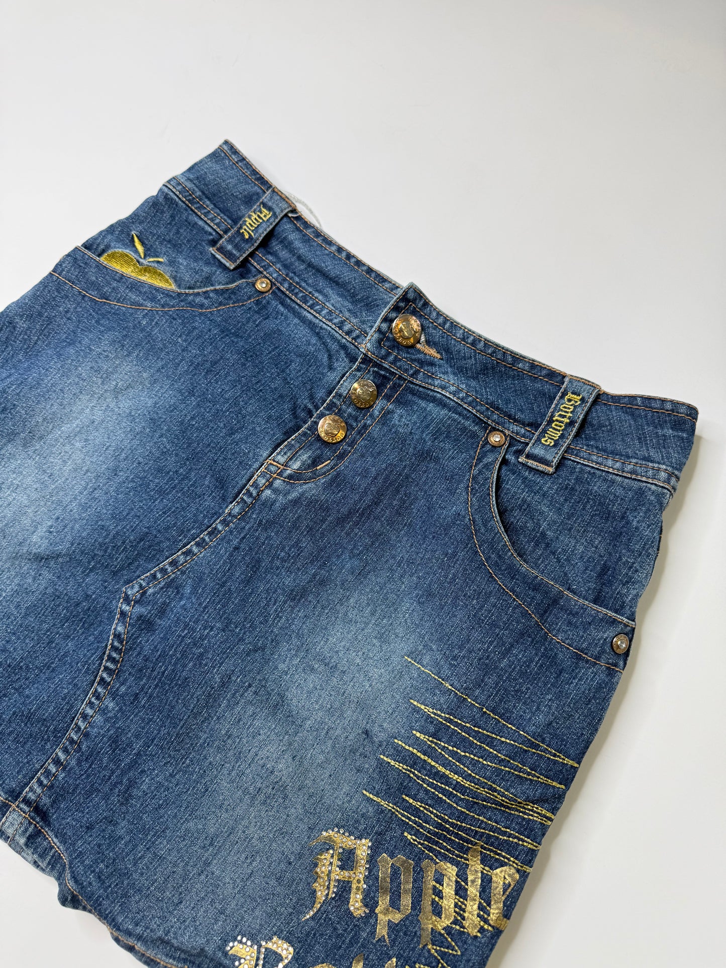 APPLE BOTTOMS EMBROIDERED DENIM MINI SKIRT (BLUE)