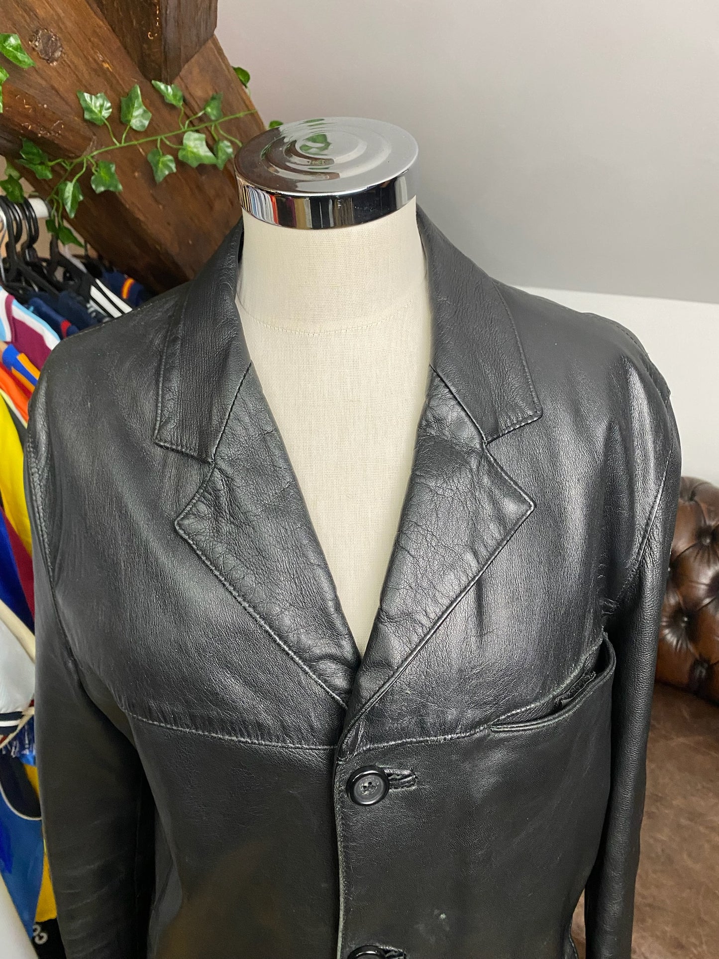 REAL LEATHER COAT (M)