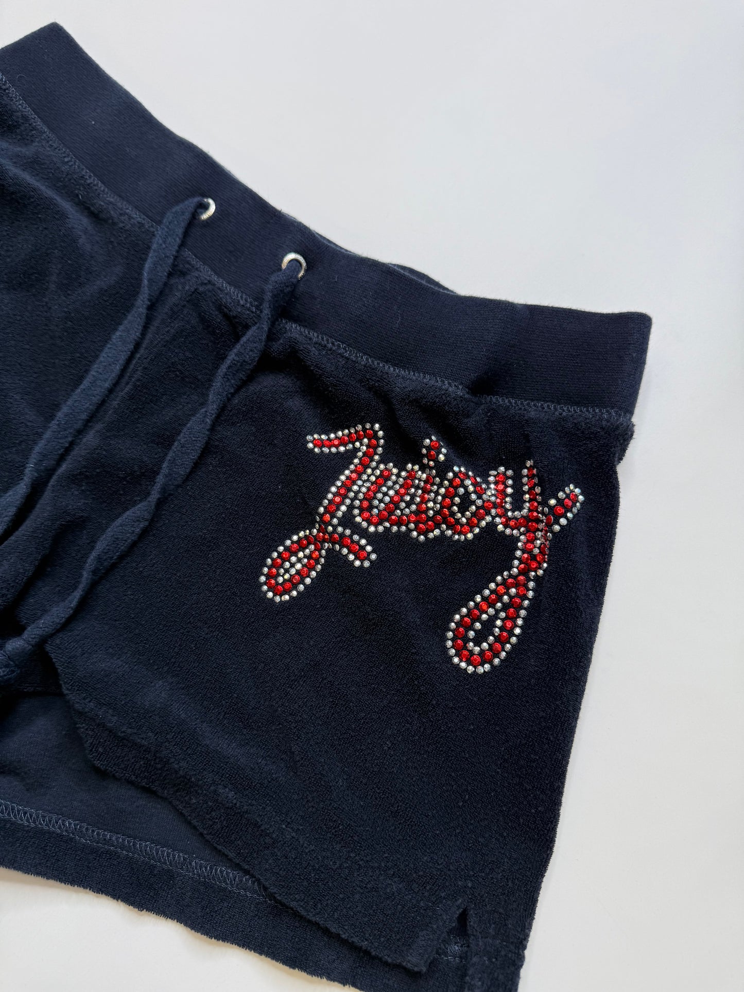JUICY COUTURE TERRY SHORTS – BLACK (M)