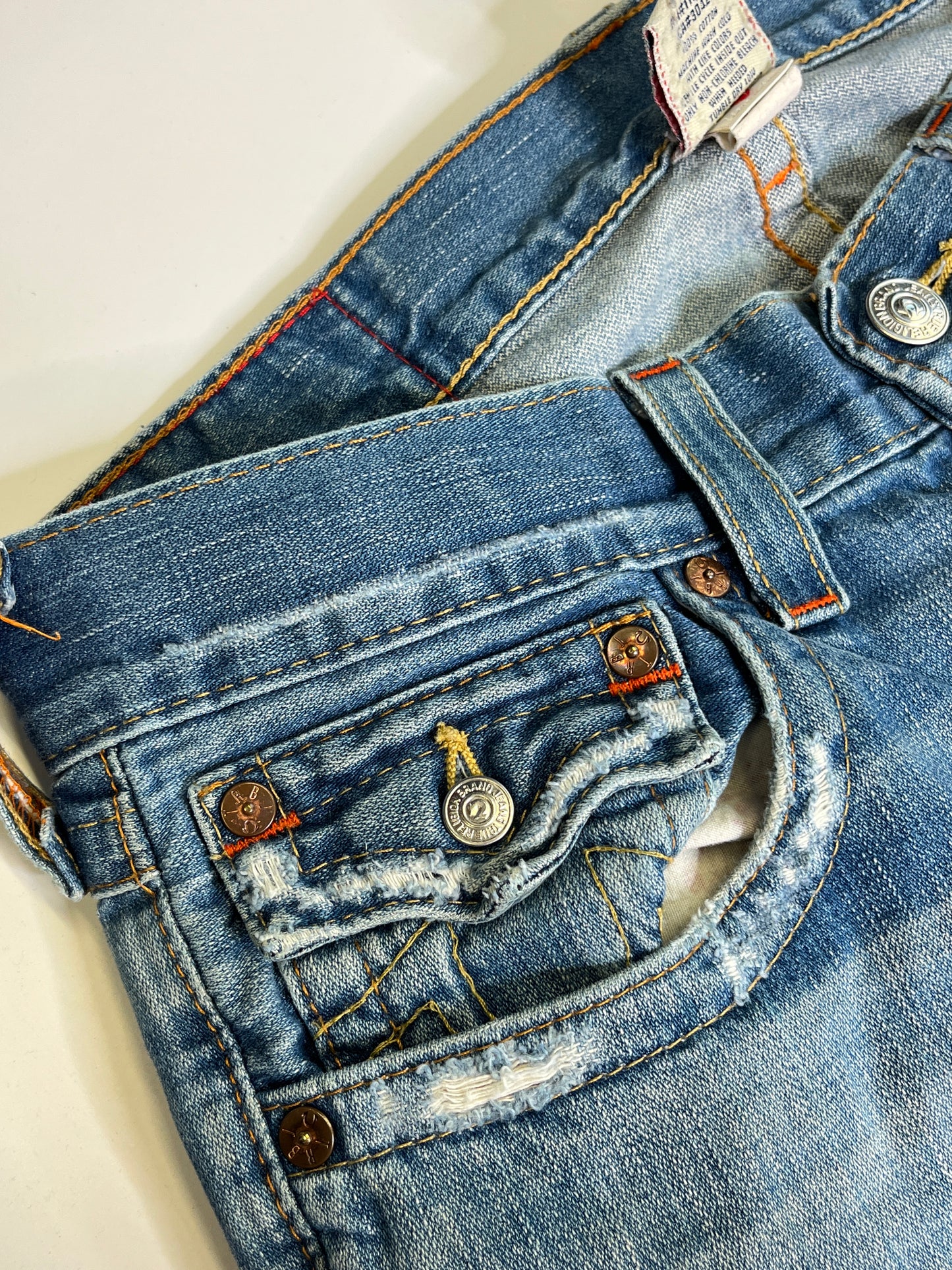 TRUE RELIGION JEANS (W31)