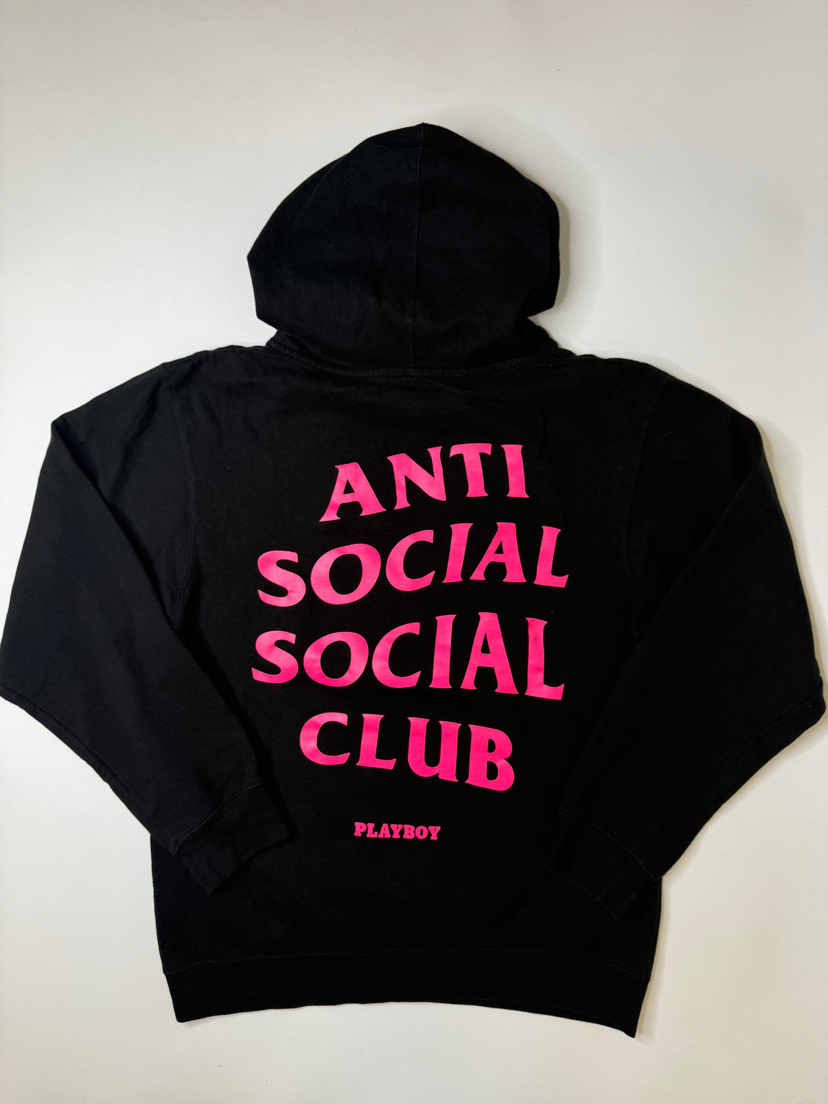 ANTI SOCIAL SOCIAL CLUB x PLAYBOY BUNNY LOGO HOODIE OVERSIZED BLACK (S)