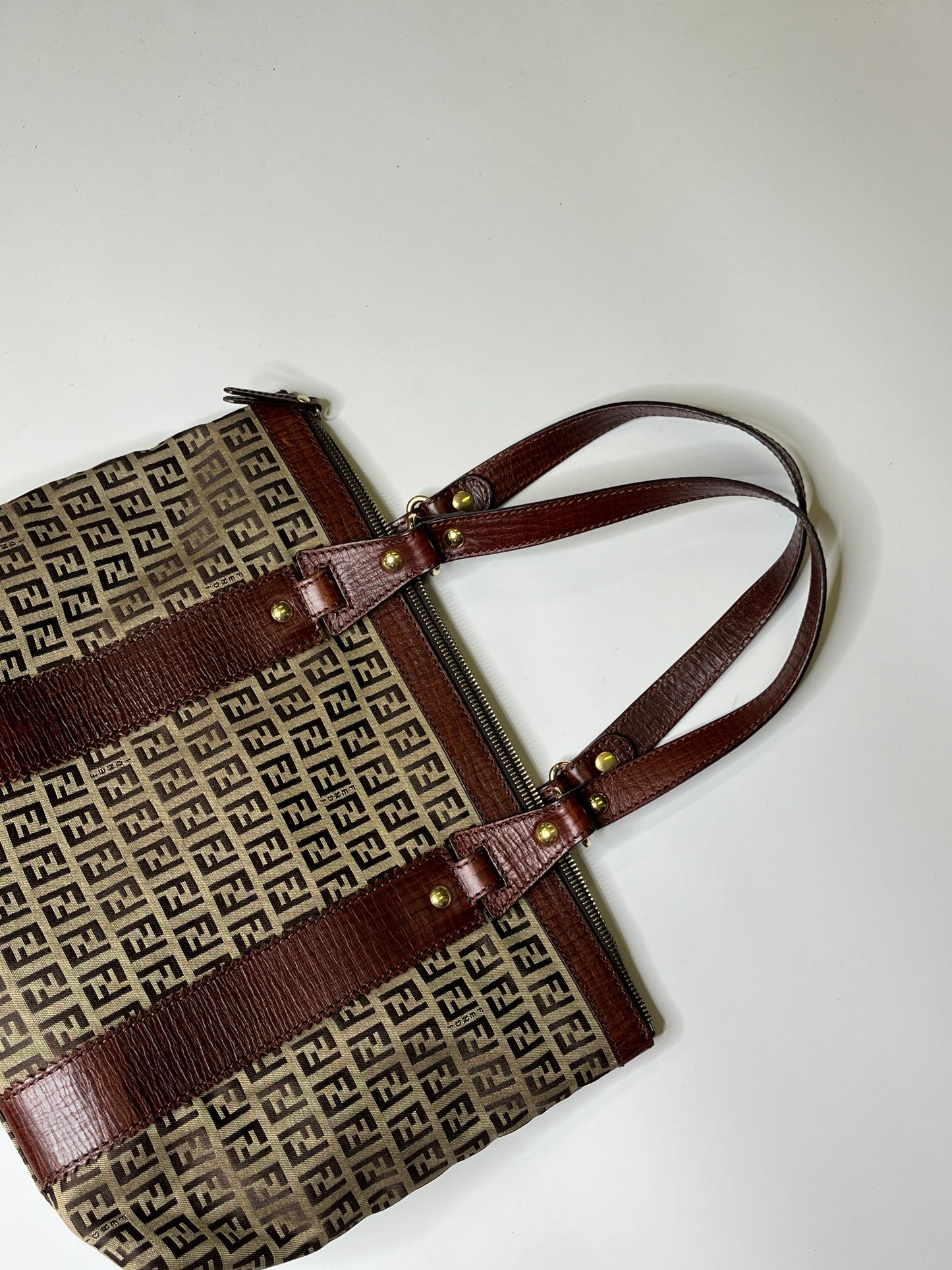 FENDI DESIGNER PURSE