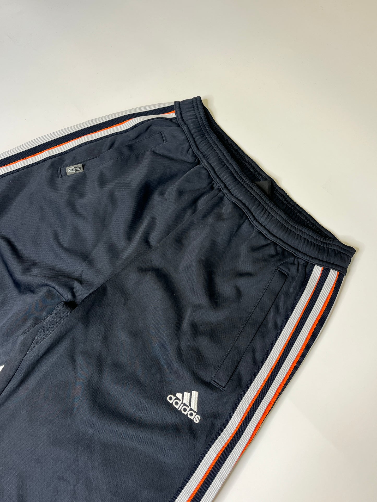 ADIDAS 2000s PANTS  (32/34)