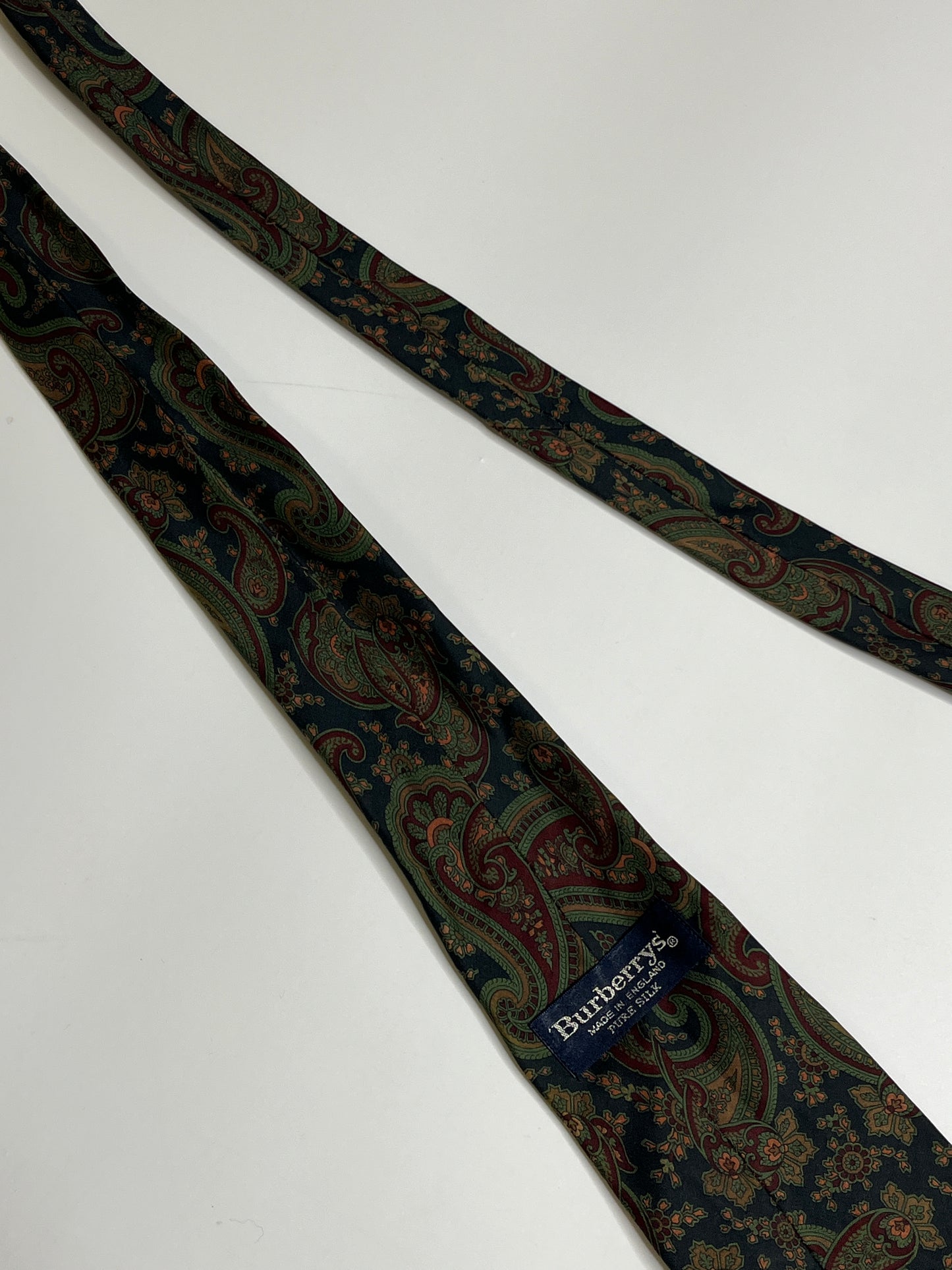 BURBERRY TIE