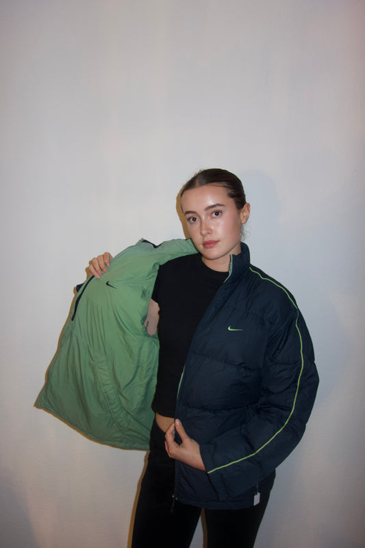 NIKE REVERSIBLE PUFFER (M)