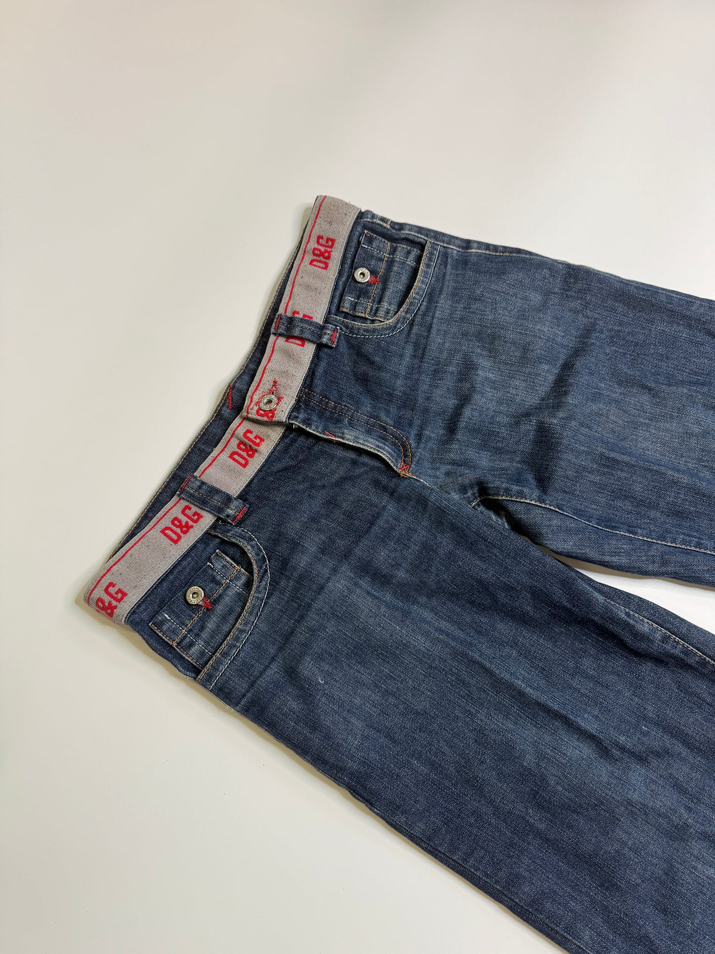 D&G STRAIGHT LEG JEANS RED (S-M)