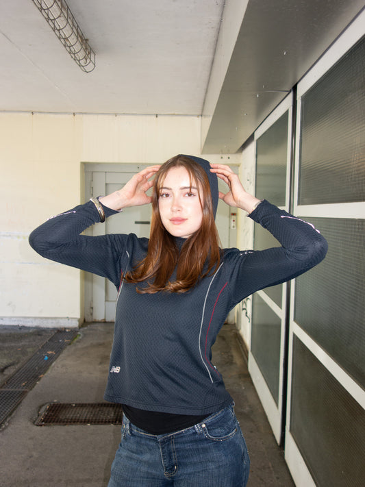 NEW BALANCE LONGSLEEVE (S-M)