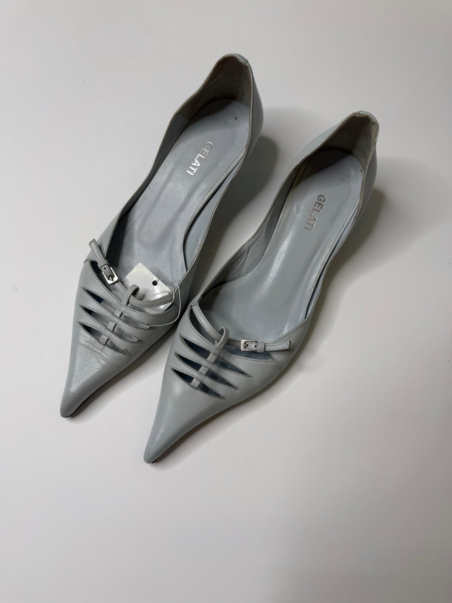 GELATI VINTAGE CUTOUT POINTED FLATS (37.5)