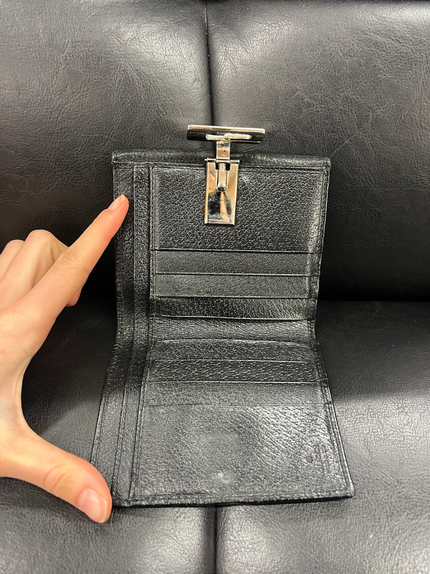 GUCCI LEATHER WALLET