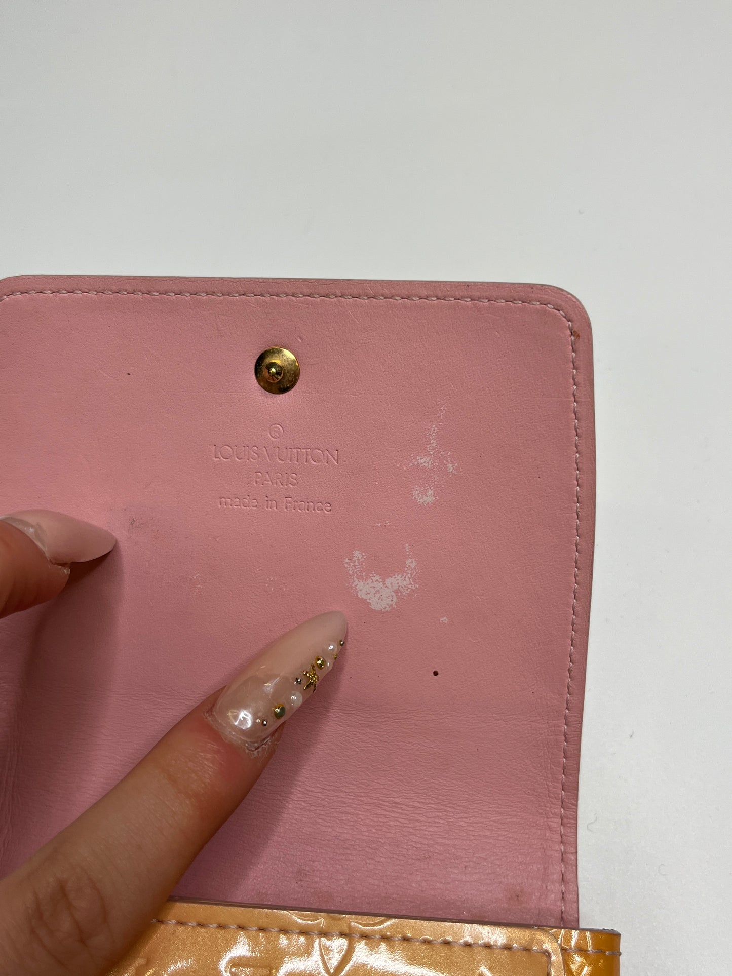 LOUIS VUITTON DOUBLE PHONE POUCH VERNIS