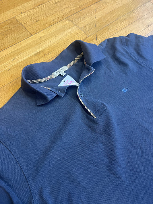 BURBERRY LONGSLEEVE (m. S)