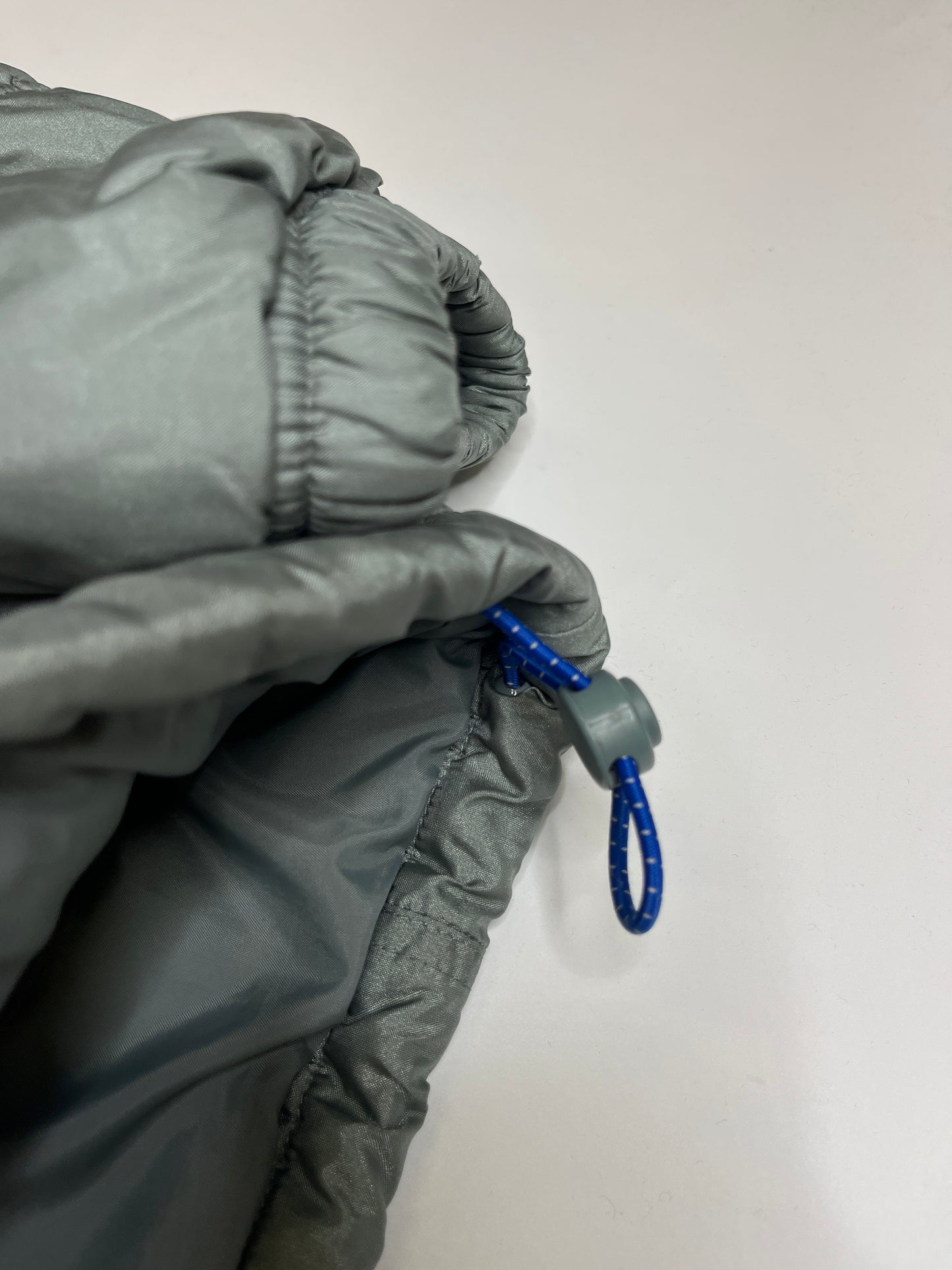 1990s SHINY ADIDAS PUFFER JACKET (L)