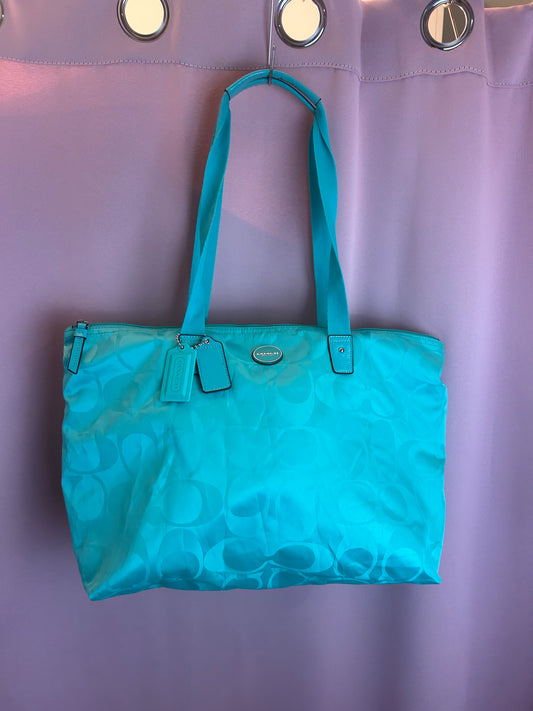 COACH TRAVEL/GYM BAG