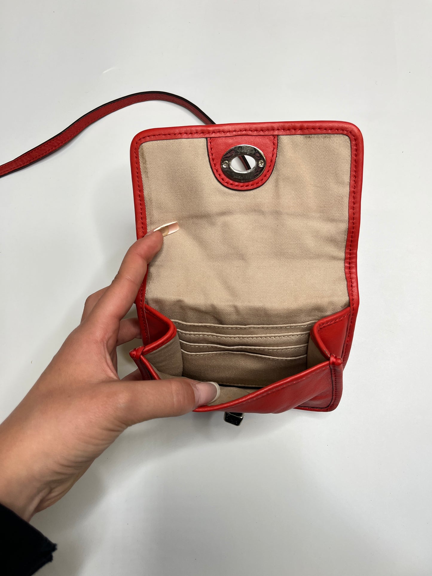 SMALL RED LEATHER COACH CROSSBODY PURSE