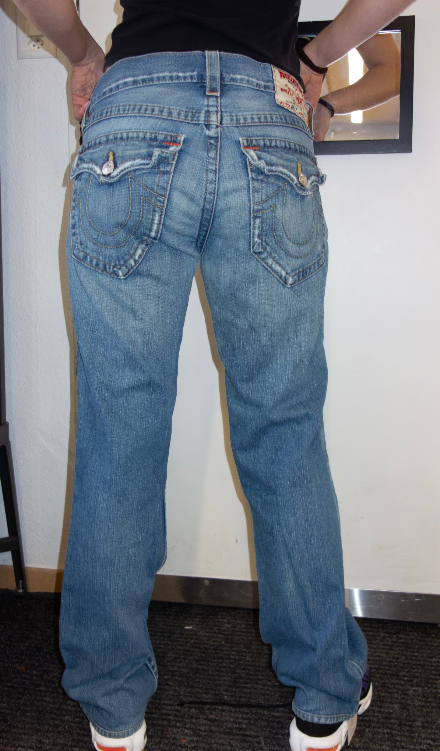 TRUE RELIGION JEANS (W31)