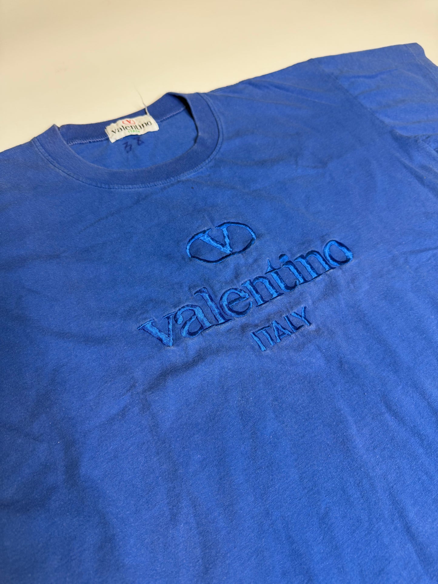 BLUE BOXIE VINTAGE VALENTINO SHIRT (M/L)