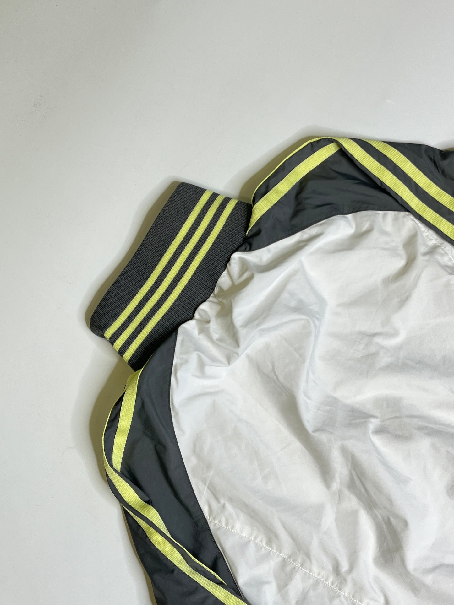 SPECIAL 2000s VINTAGE ADIDAS ZIPPER (S)