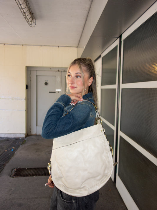 COACH PURSE WHITE LEATHER