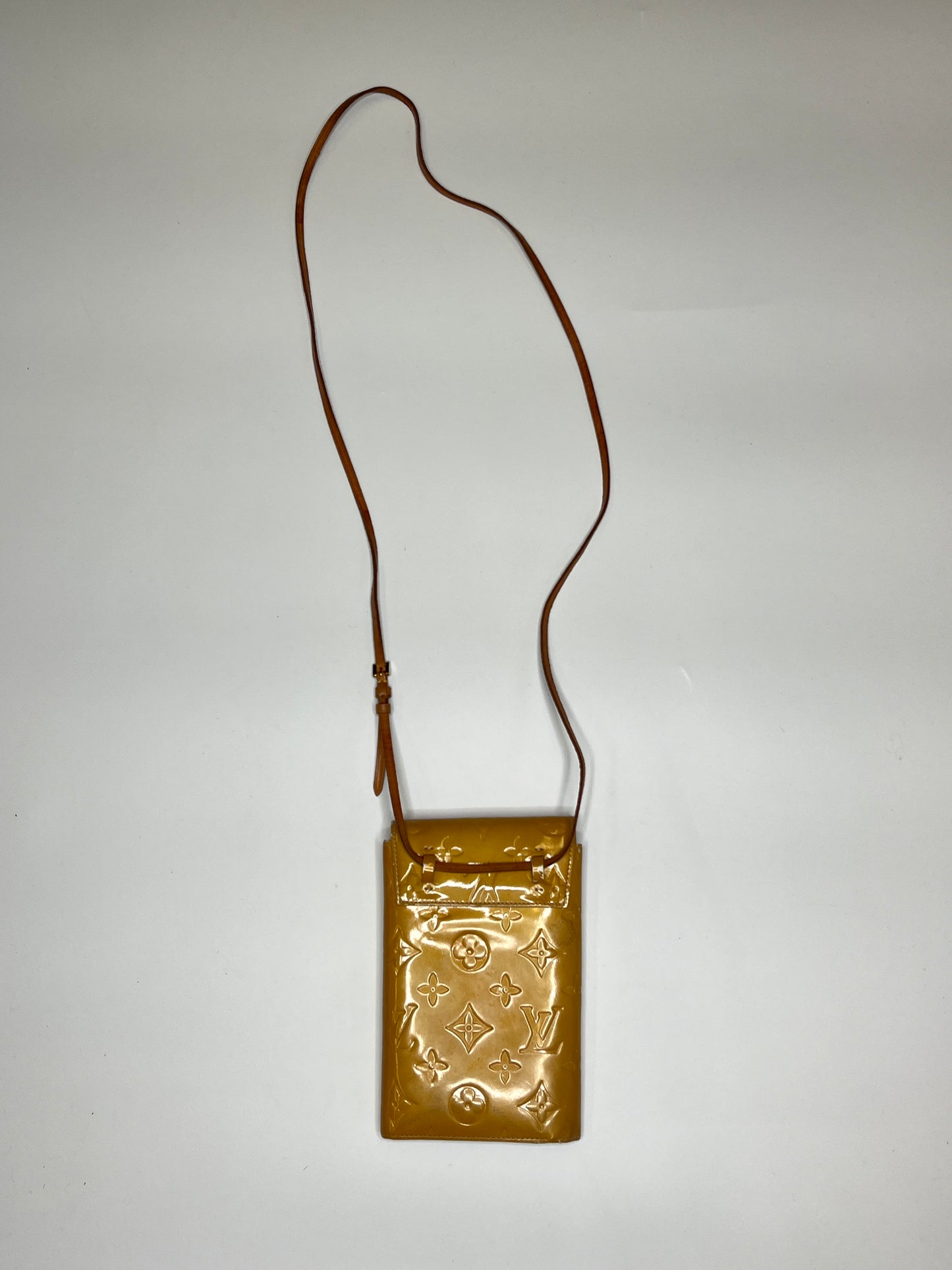 LOUIS VUITTON DOUBLE PHONE POUCH VERNIS