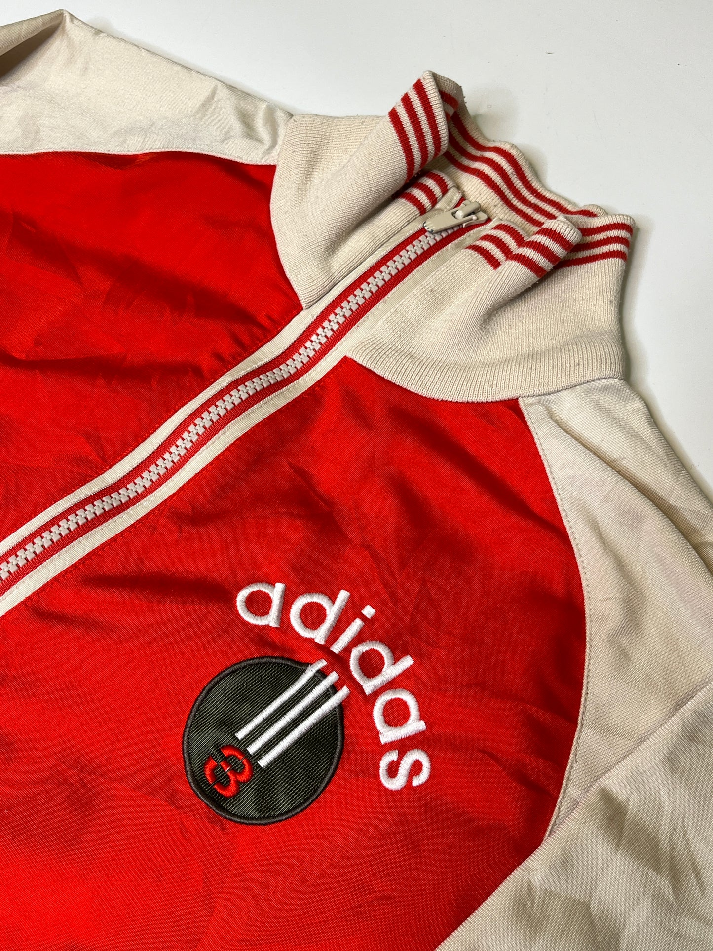 RARE VINTAGE 2000s ADIDAS ZIPPER (~S)