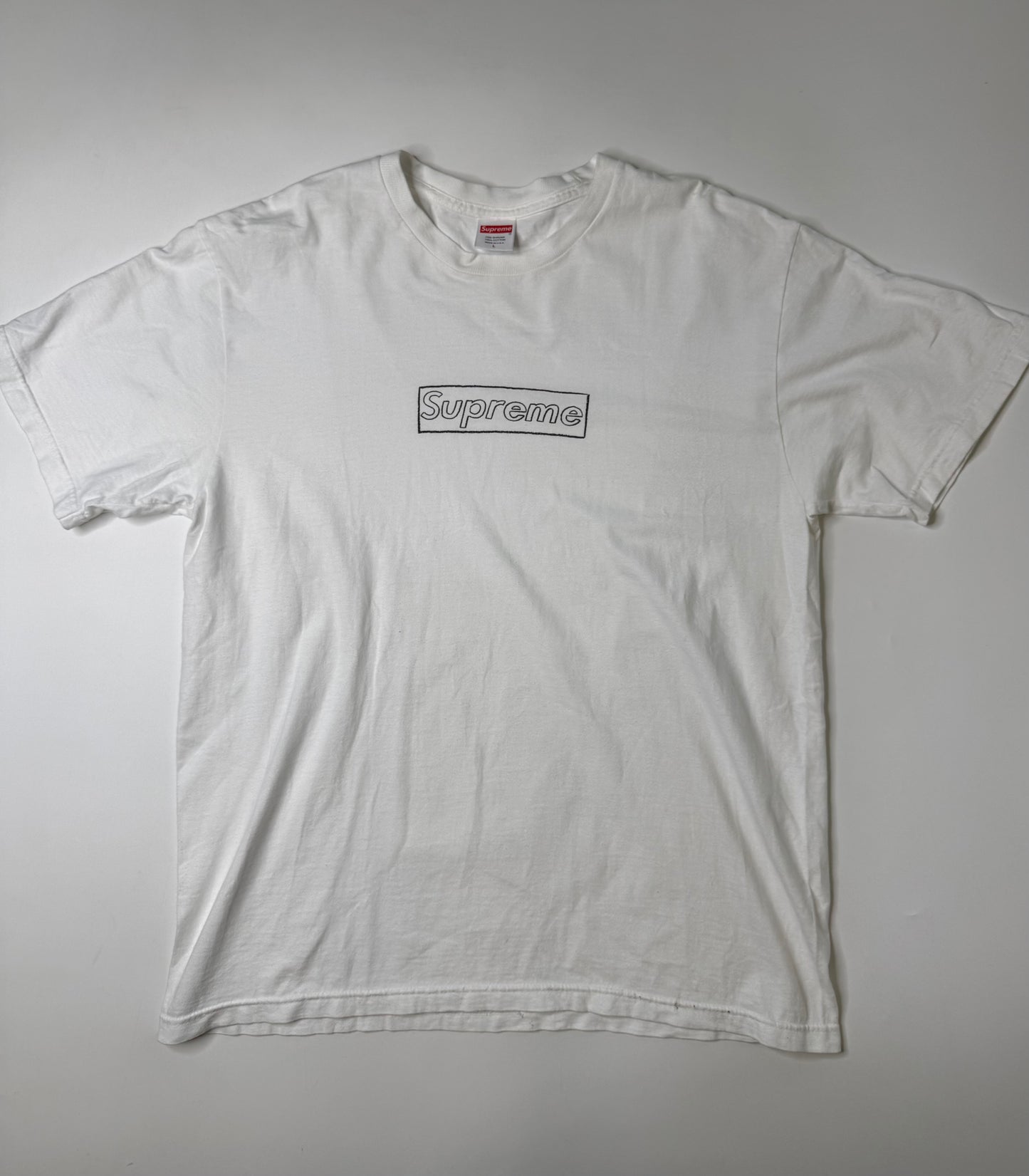 SUPREME OUTLINE BOX LOGO TEE (WHITE)