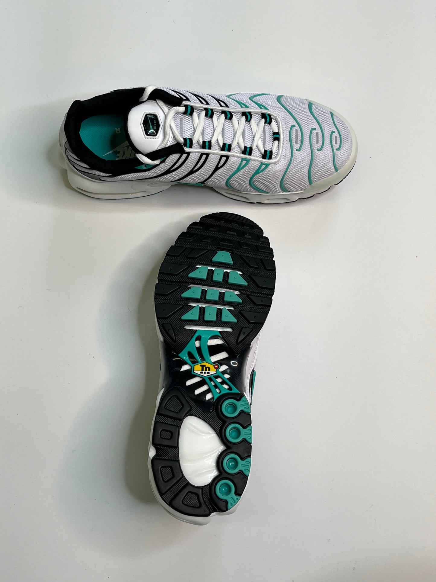 NIKE TN "OG TIFFANY" (43)