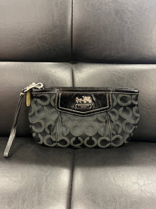 COACH WRISTLET MONOGRAM
