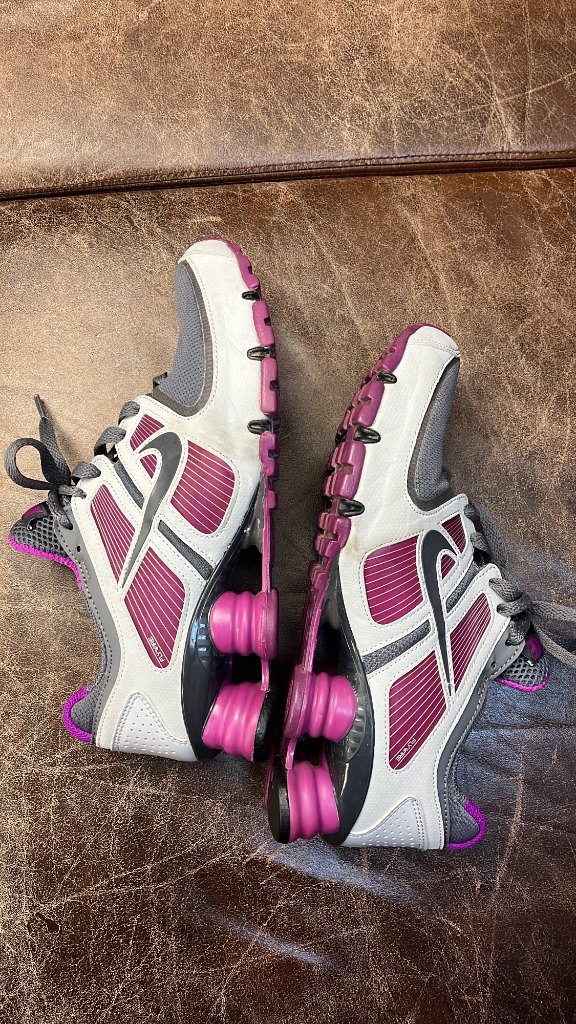 NIKE SHOX TURBO 11 PURPLE (38.5)