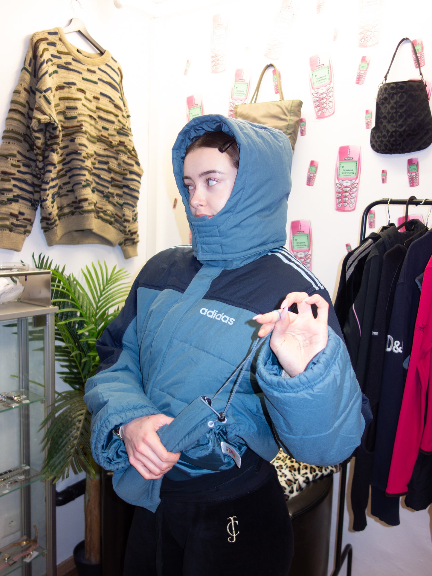 2000s ADIDAS PUFFER JACKET (M)