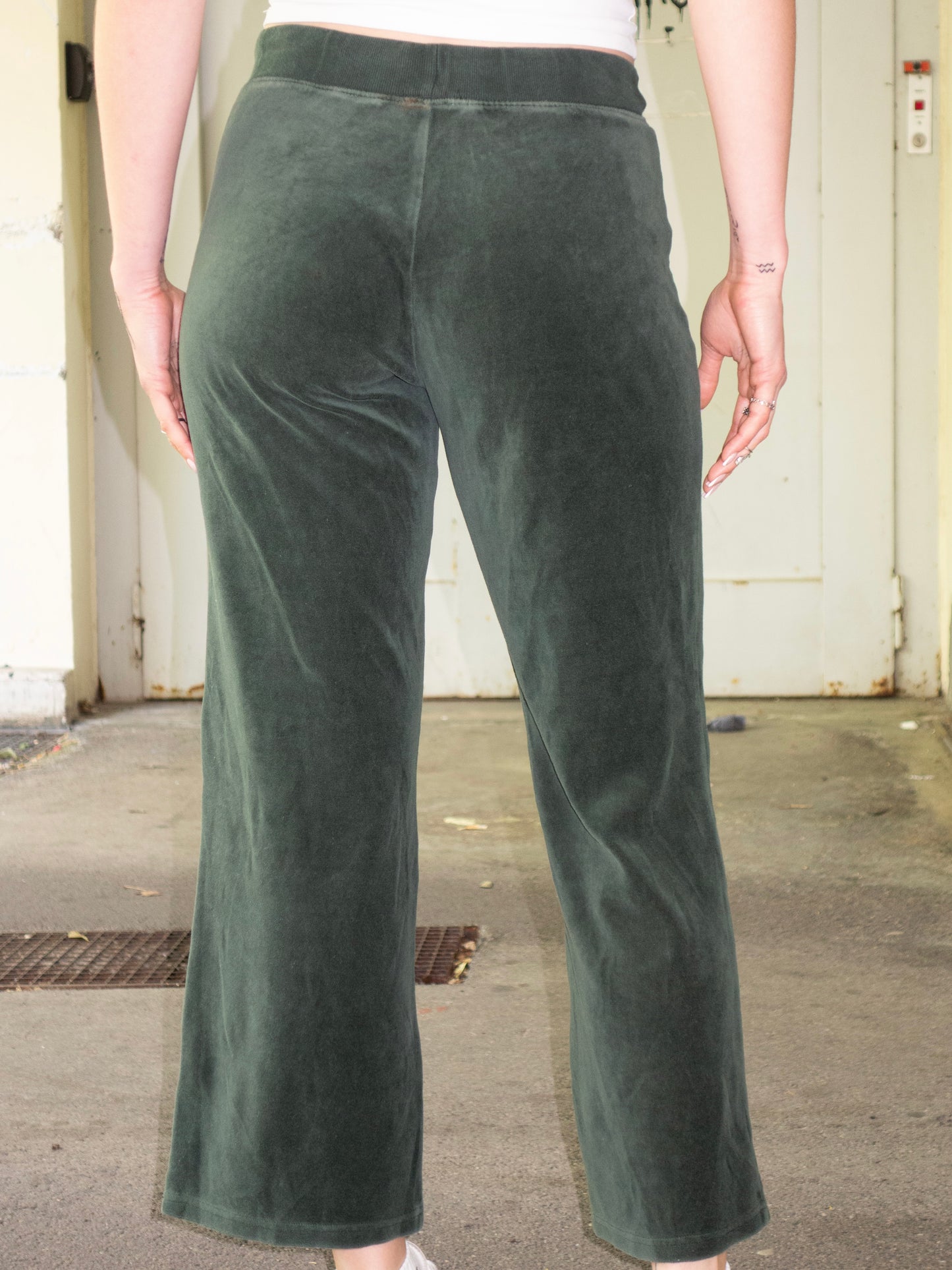 JUICY COUTURE PANTS 2000s (~M)
