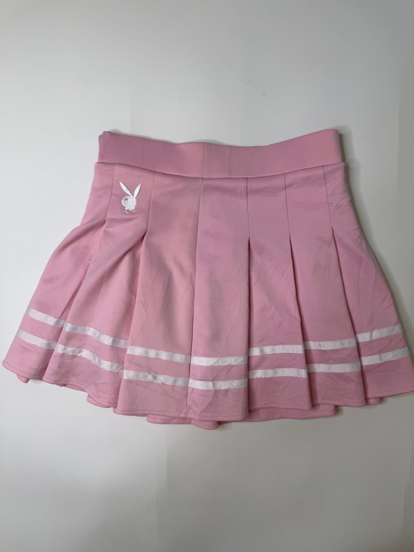PLAYBOY VINTAGE PLEATED BUNNY LOGO SKIRT (L)