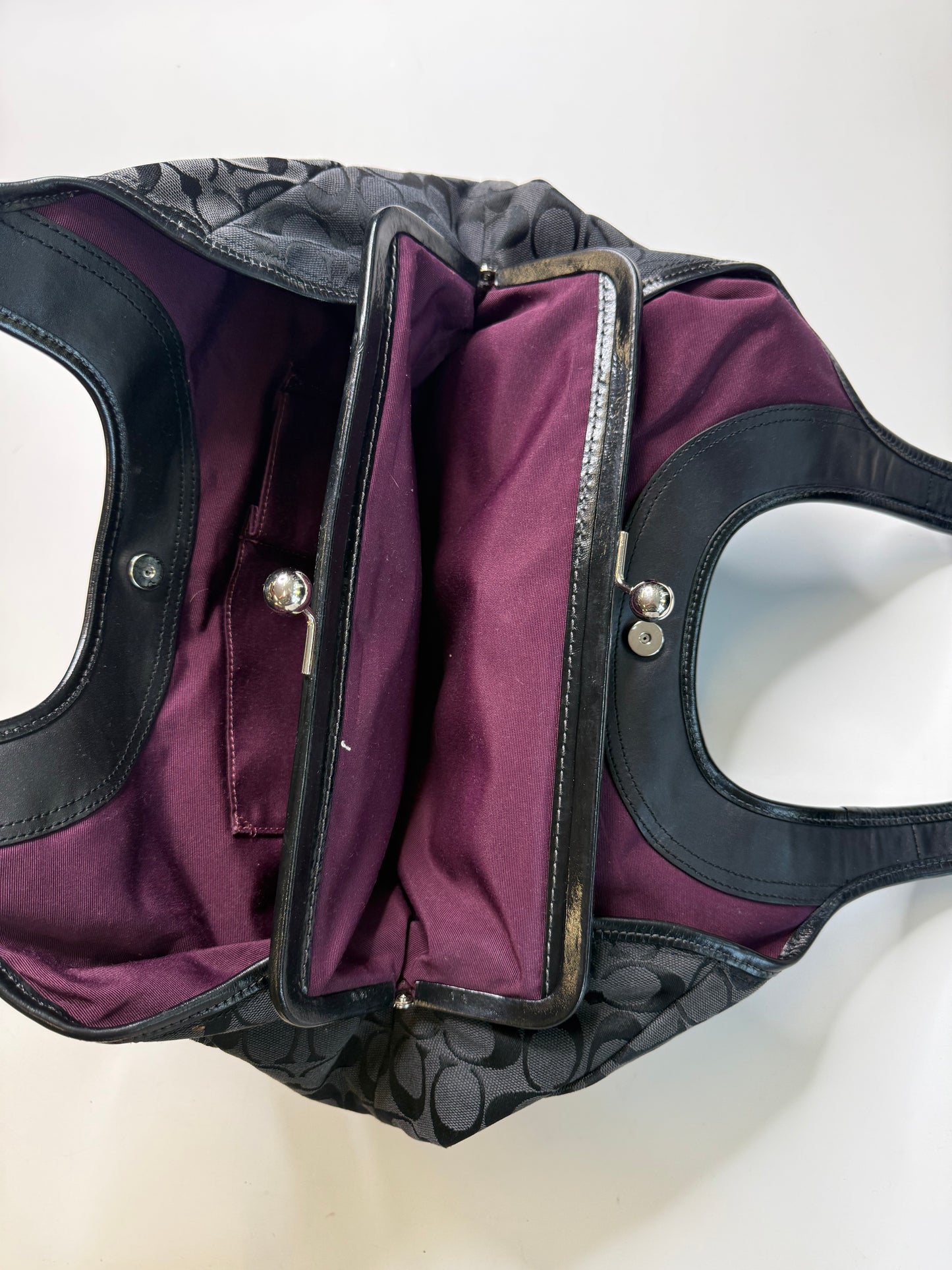 COACH VINTAGE SIGNATURE KISS-LOCK HOBO BAG