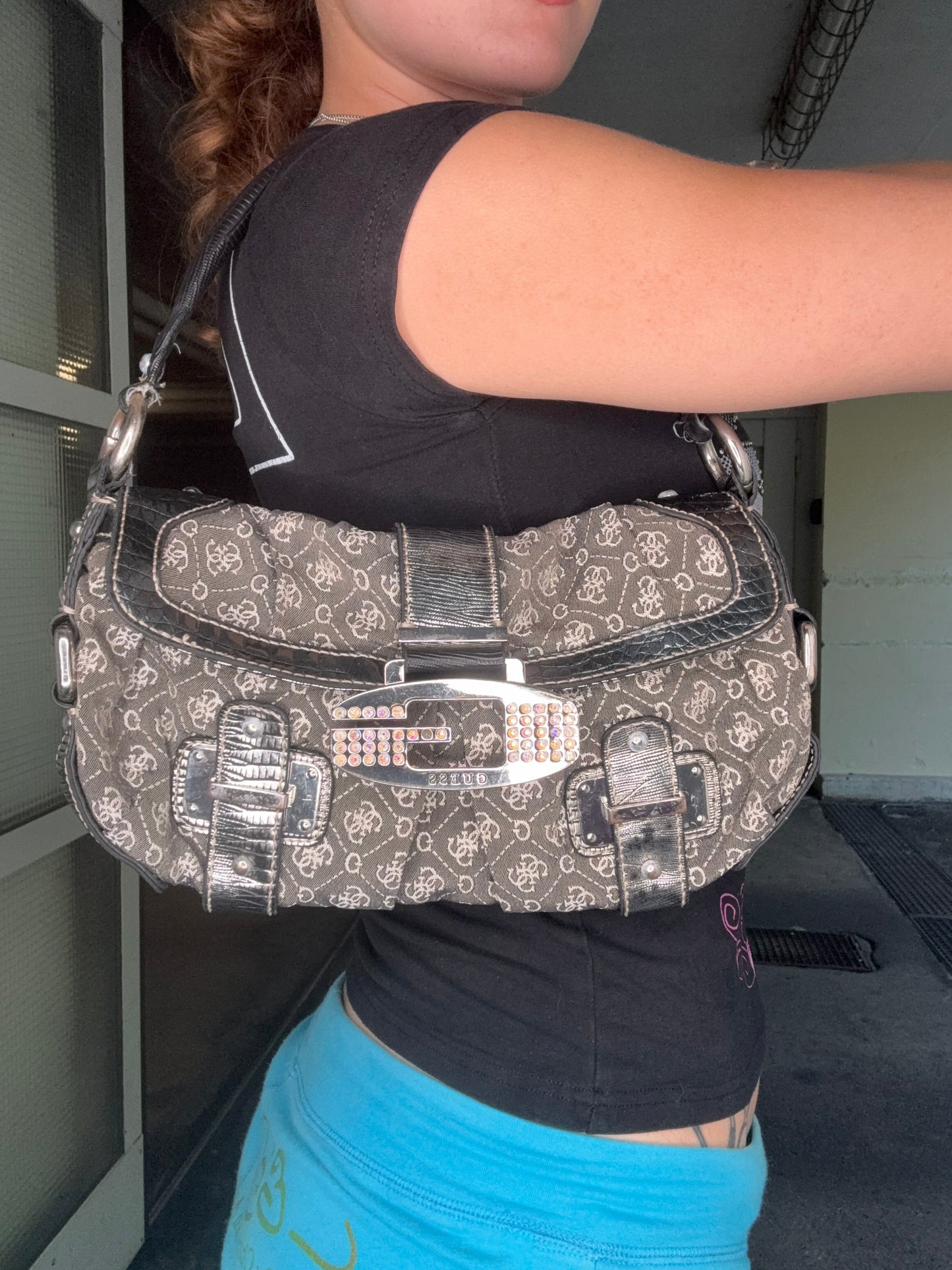 GUESS MONOGRAM STUDDED BAG – GREY