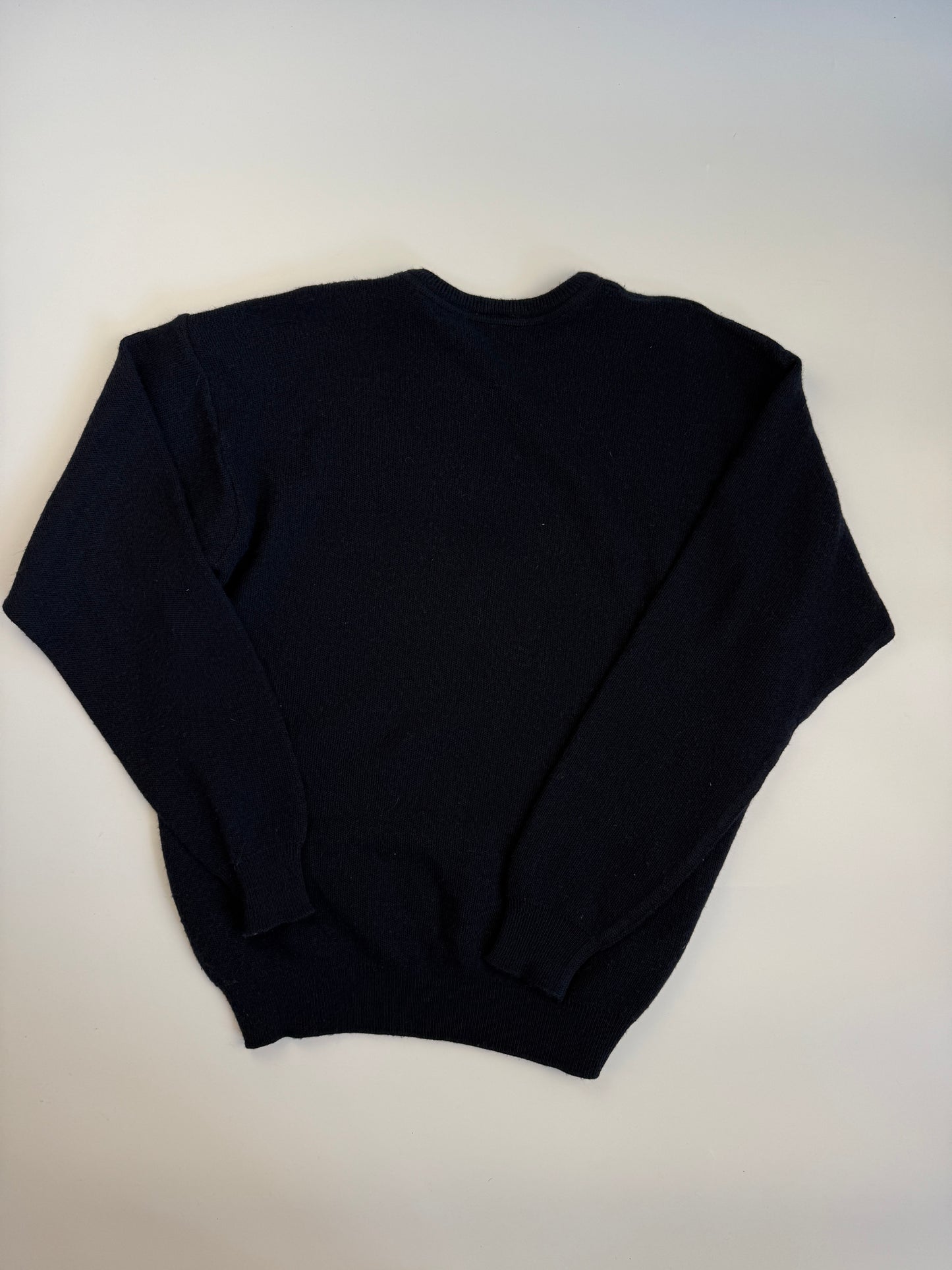 LACOSTE WOOL KNIT SWEATER (M-L)