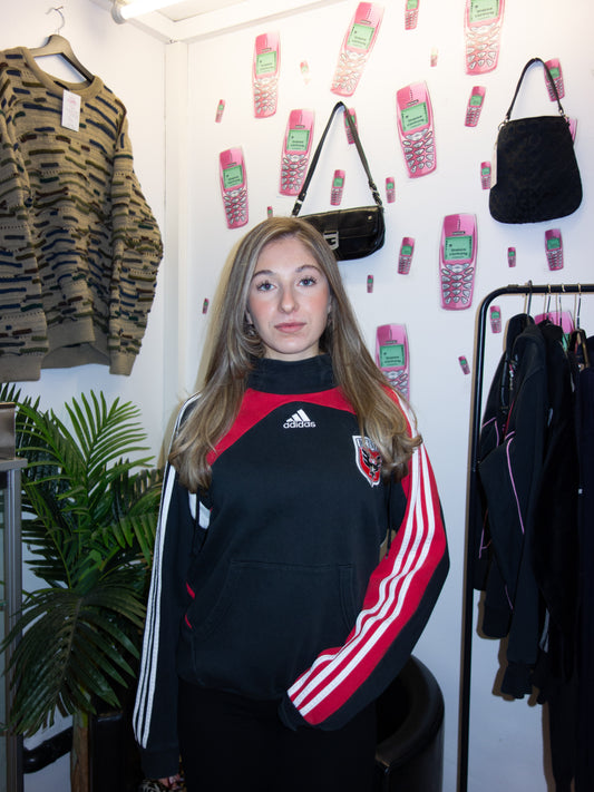 ADIDAS HOODIE 2000s (S)