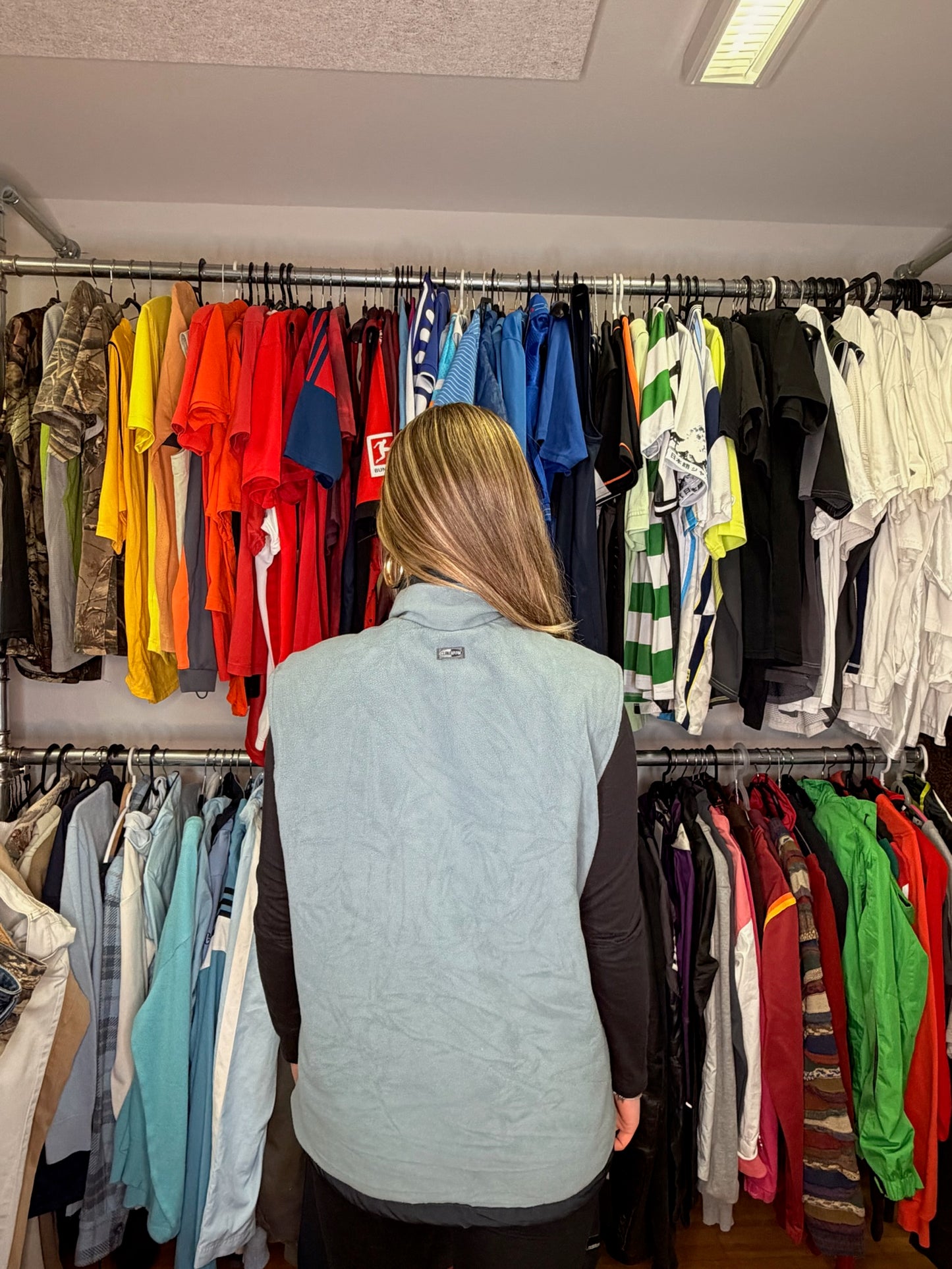 2 in 1 ADIDAS 2000s REVERSIBLE! VEST (M)