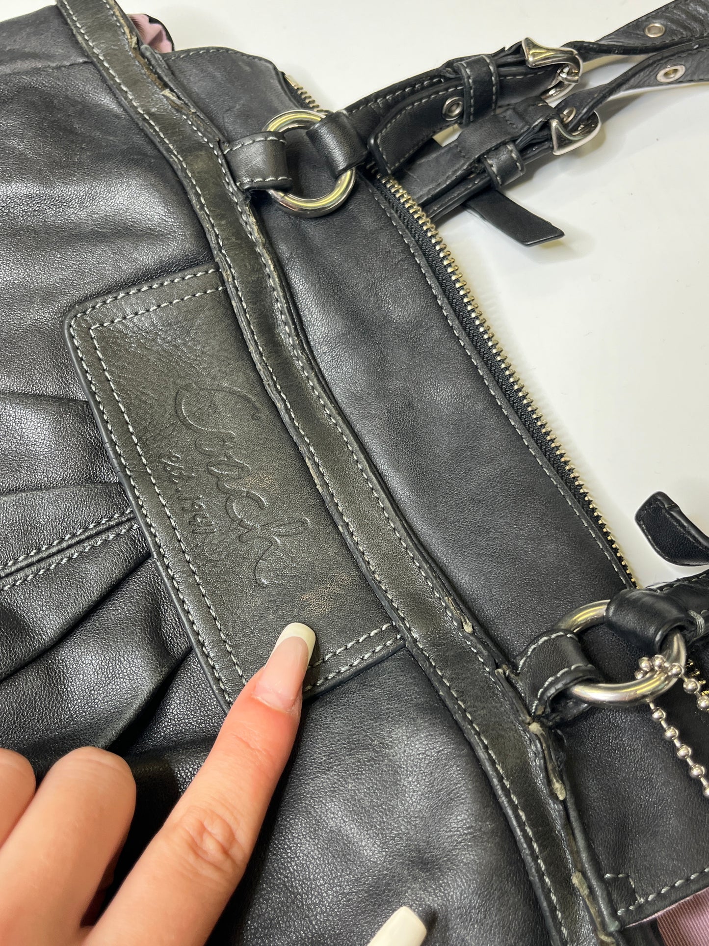 BLACK LEATHER COACH PURSE