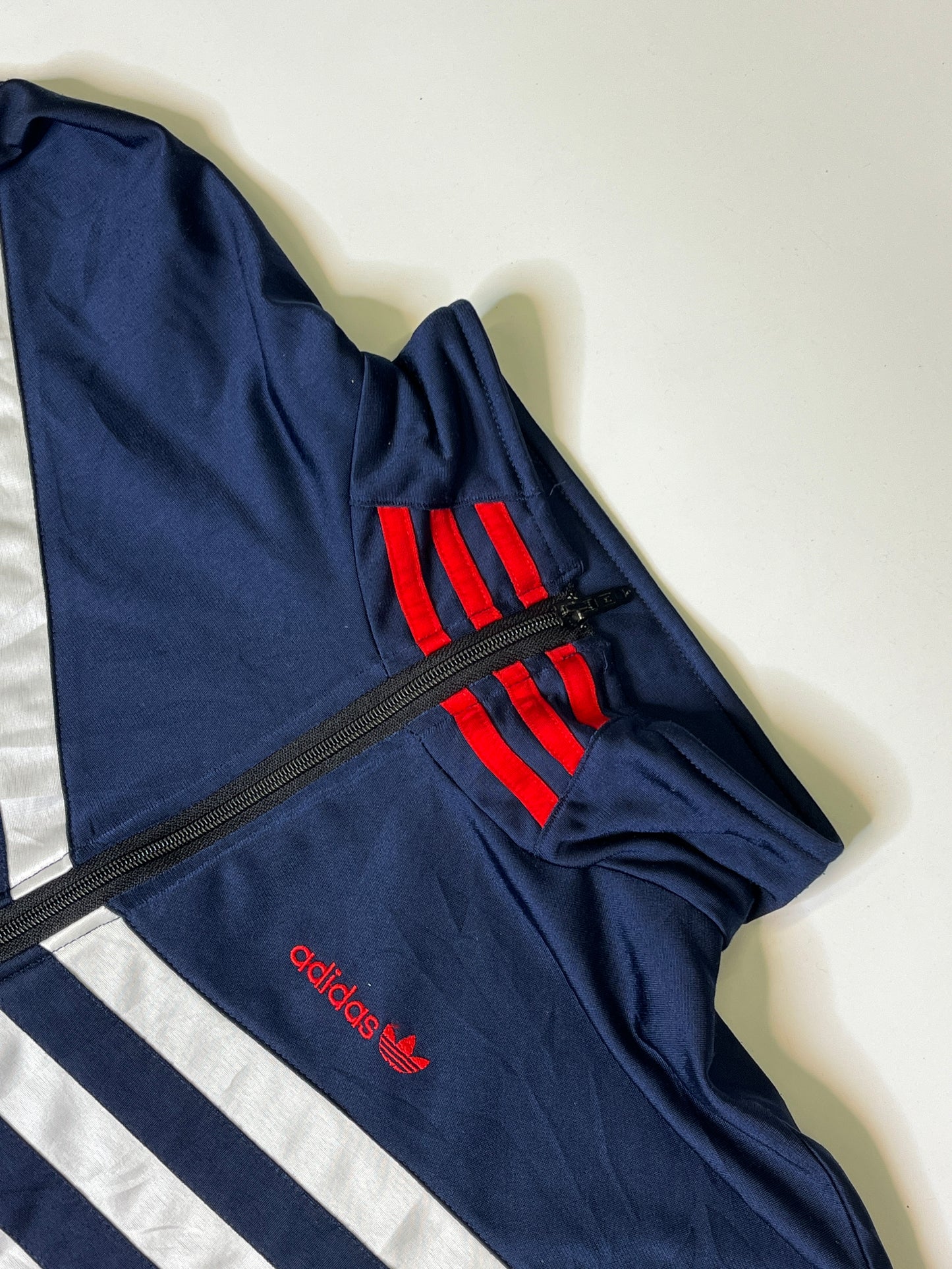 RETRO 2000s ADIDAS ZIPPER (~L)