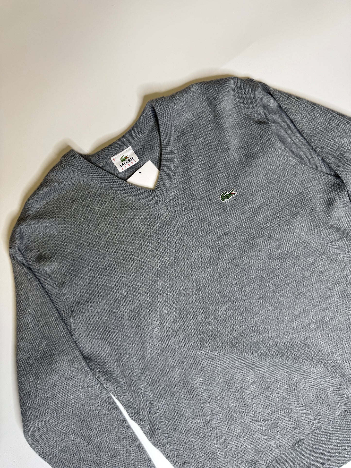 LACOSTE KNIT SWEATER (L)
