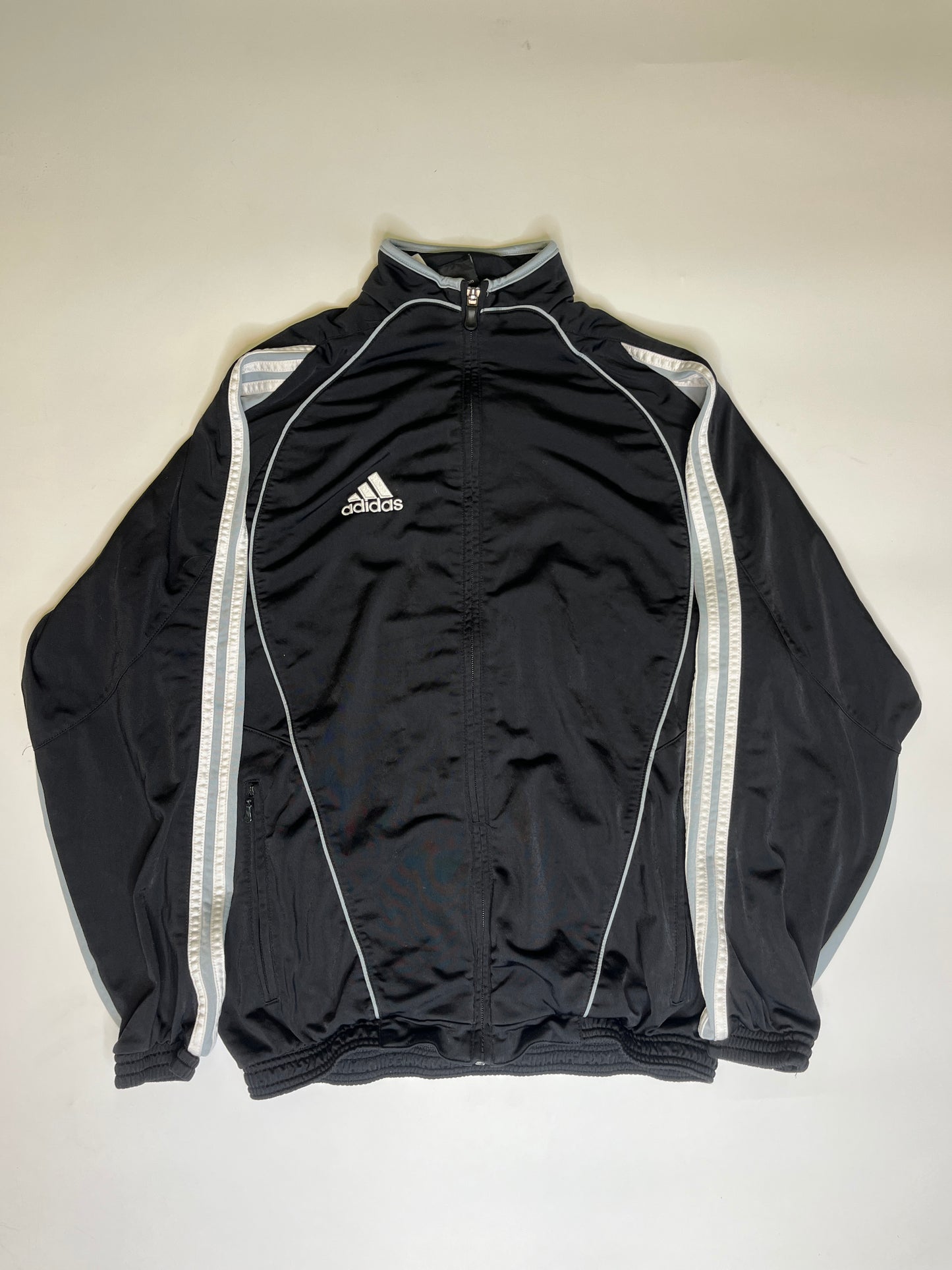 VINTAGE 2000s BLACK ADIDAS ZIPPER (~M)