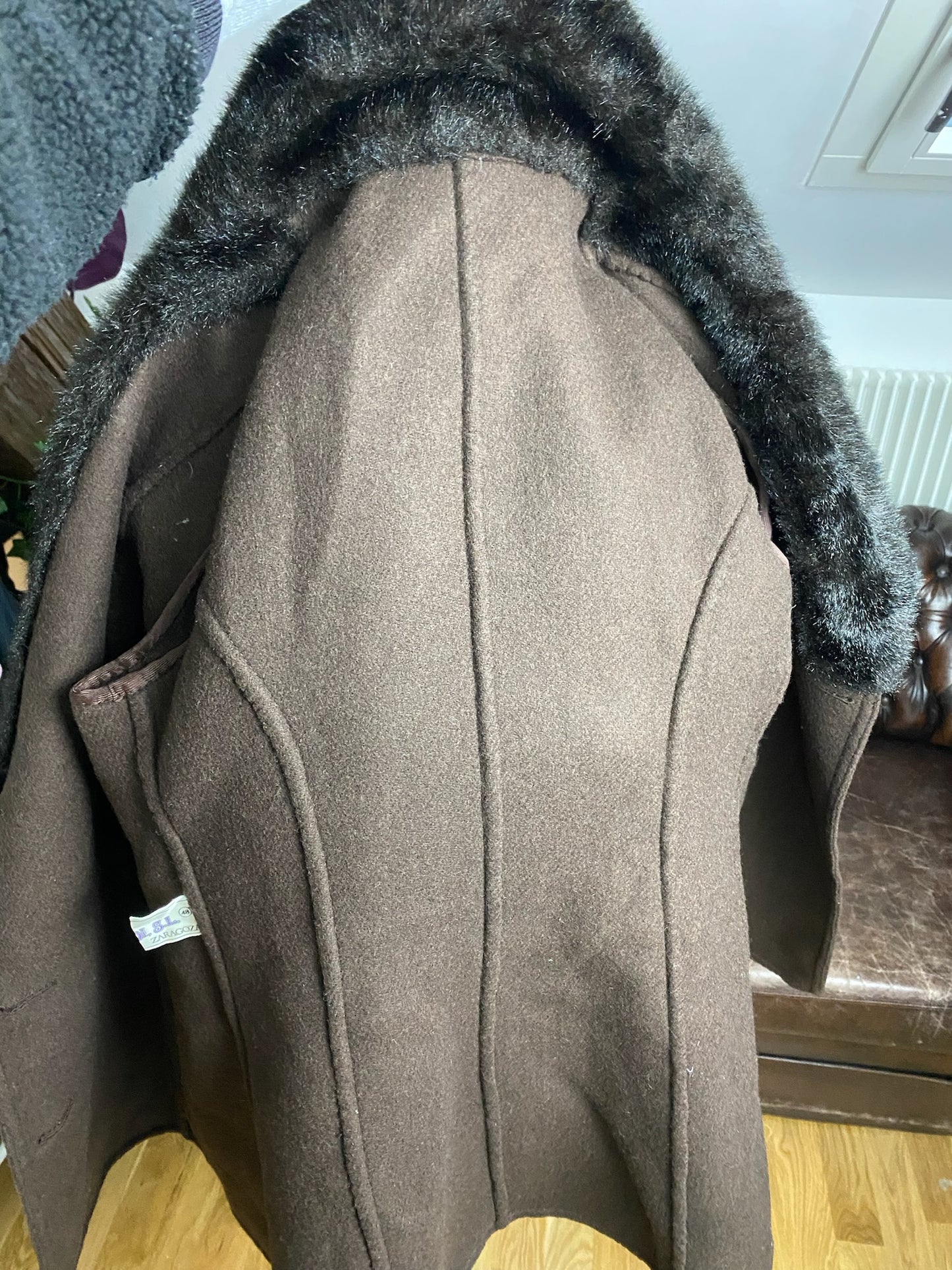 FAUX FUR NECK COAT (M)