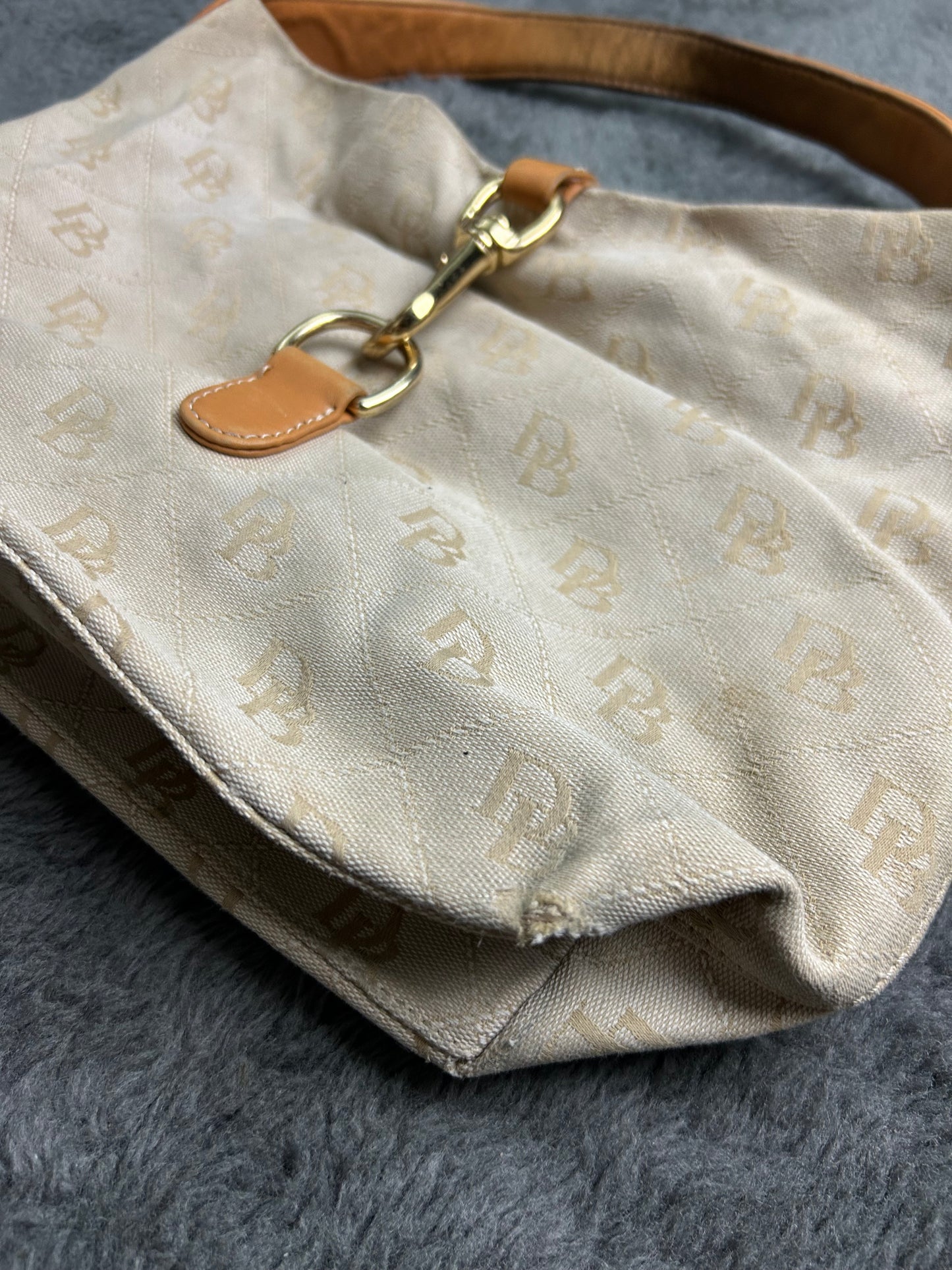 DOONEY & BOURKE BAG